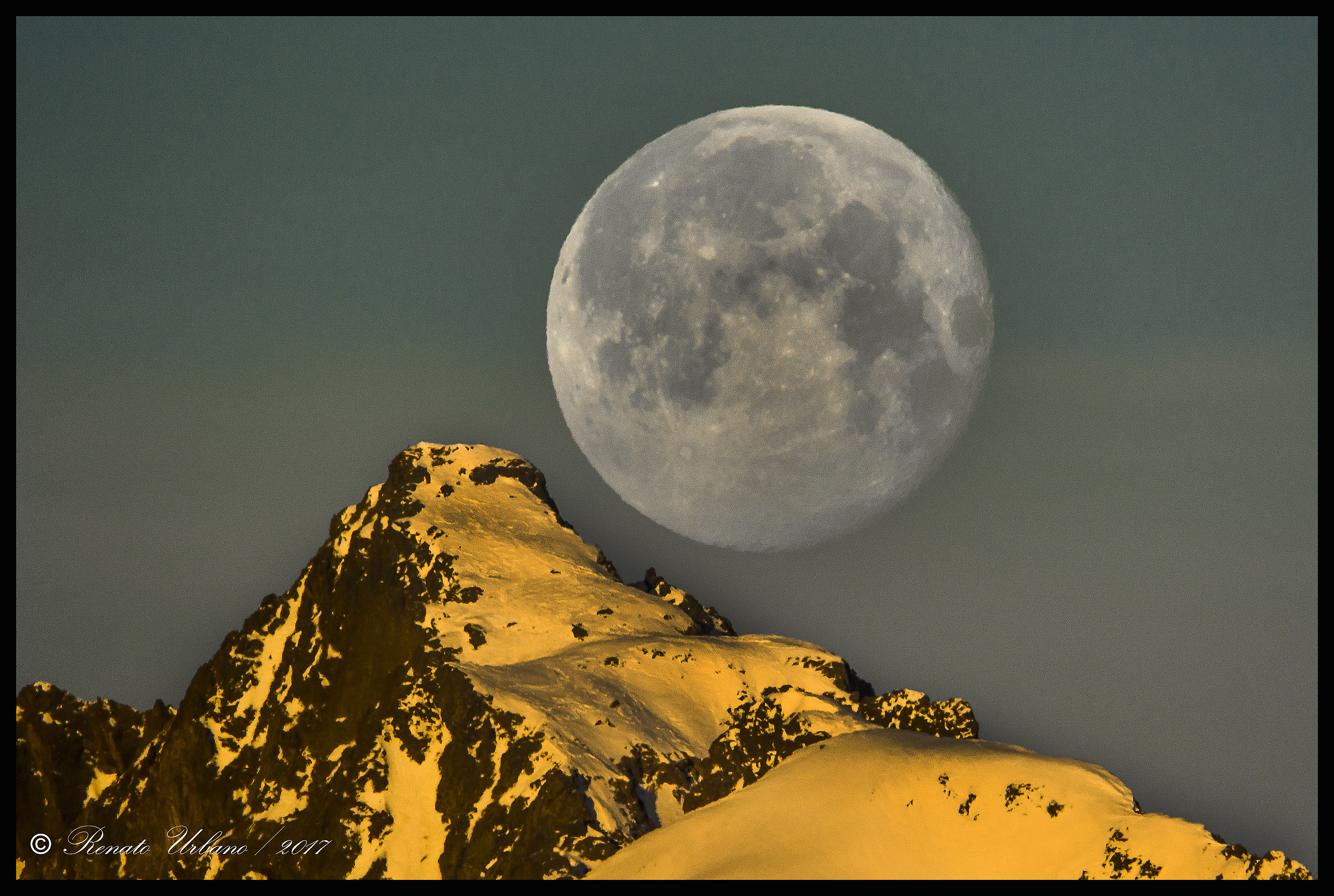 The Moon and the Ischiator