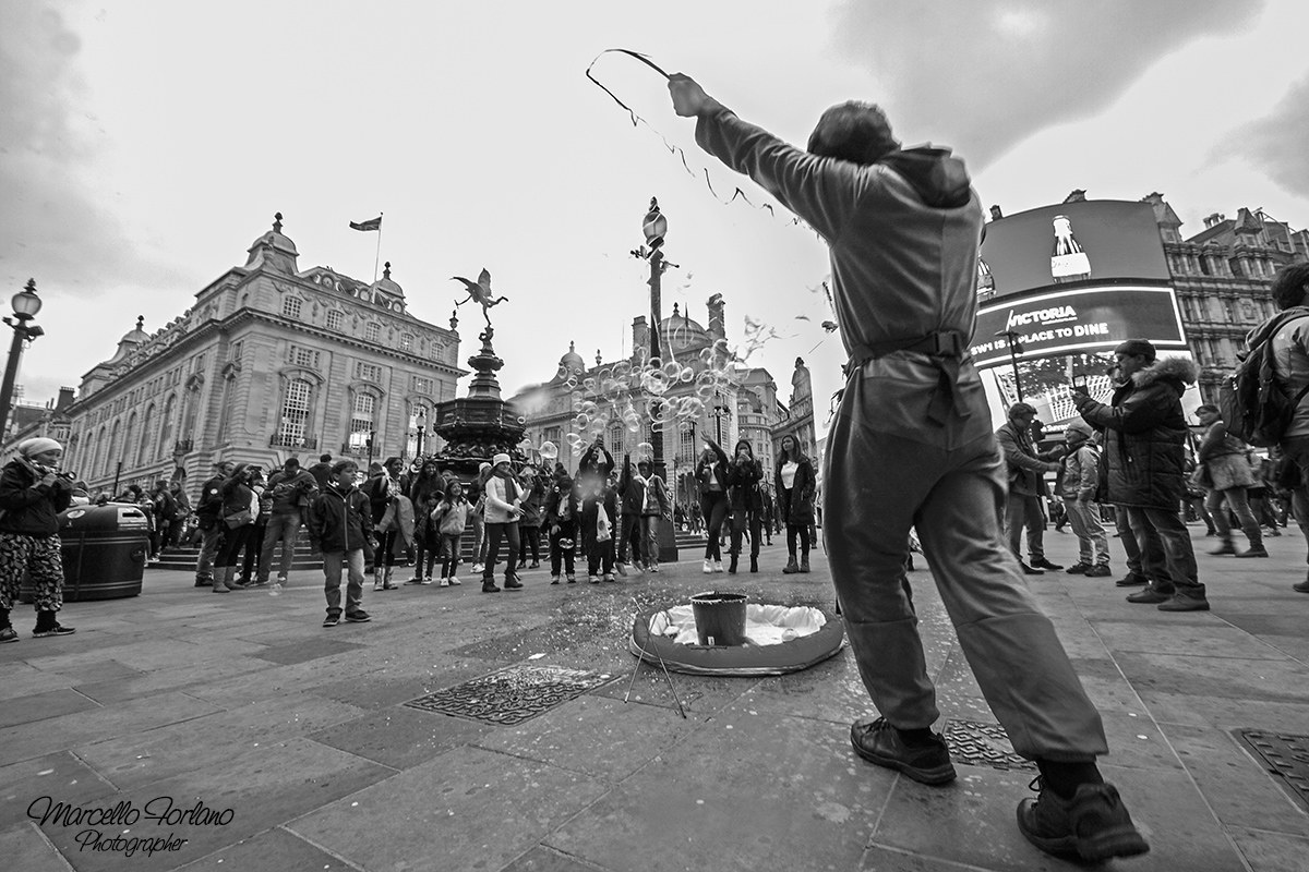bubbles in poccadilly