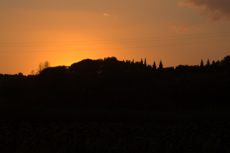 tramonto in toscana