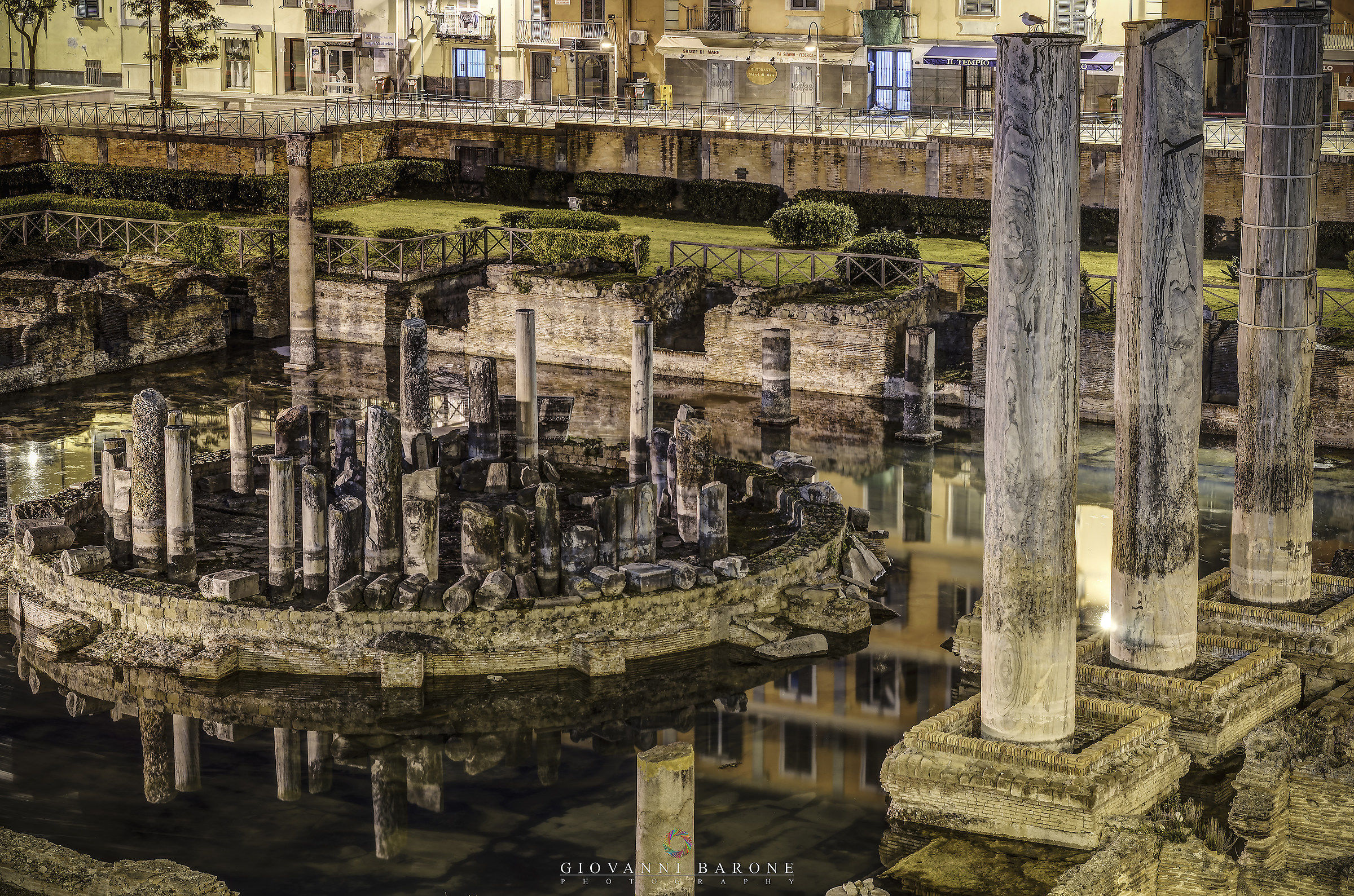 Temple of Serapis "Pozzuoli" (na)