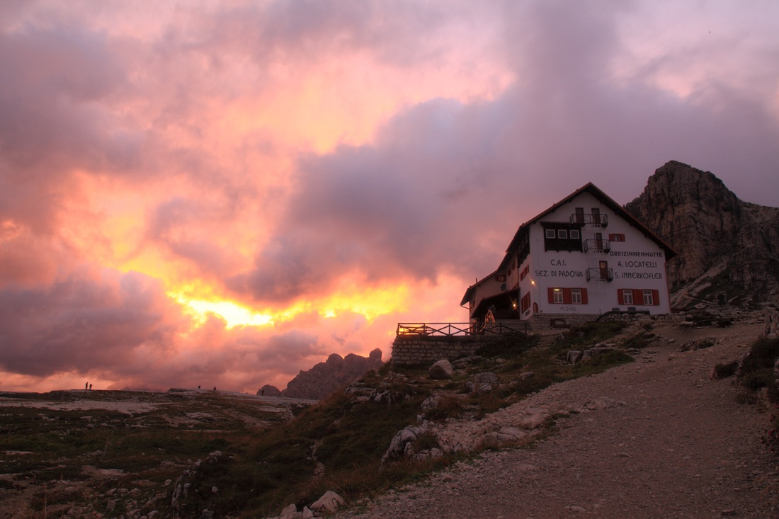 Rifugio Locatelli at sunset (Workshop Juza)