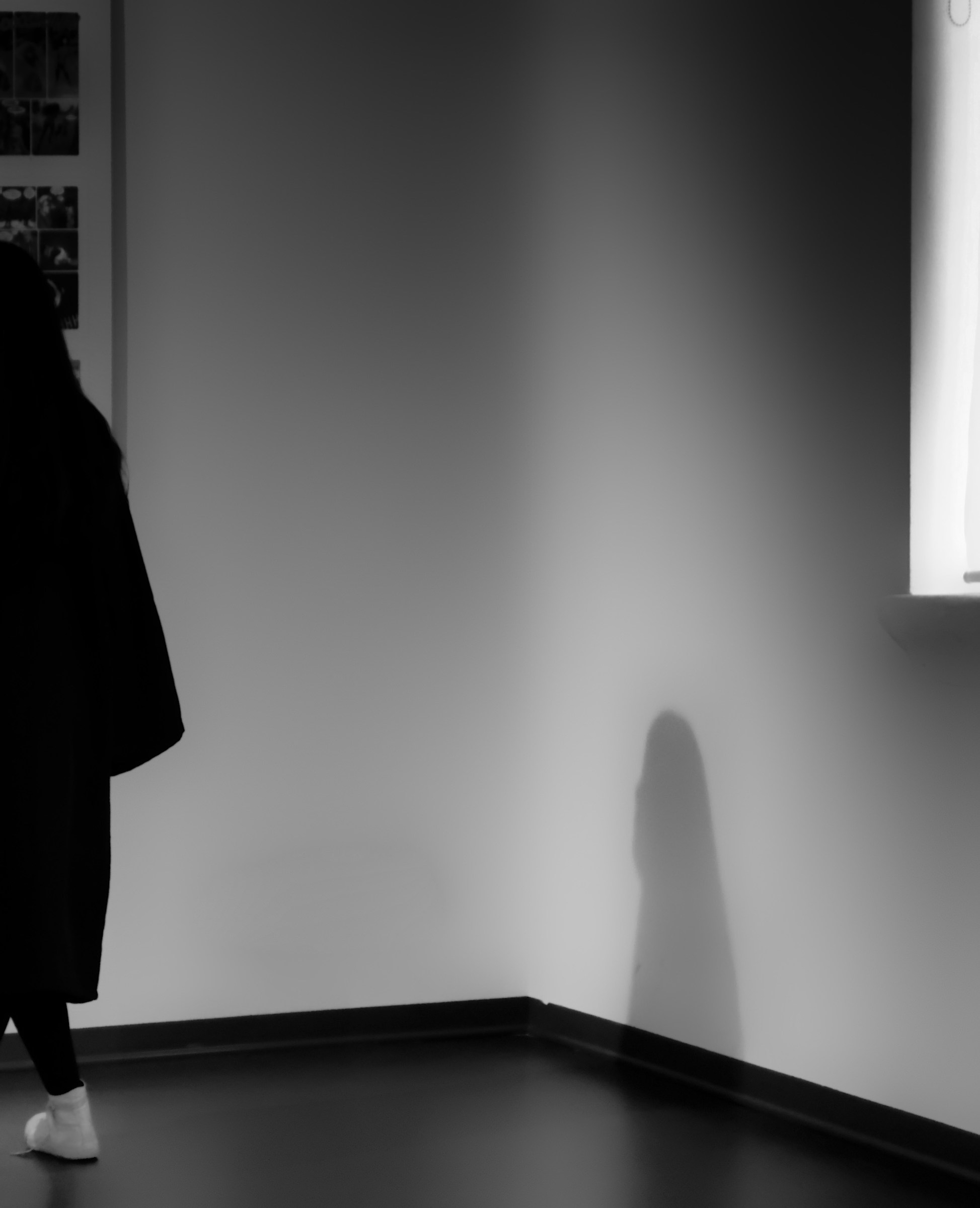 half person / partial shade