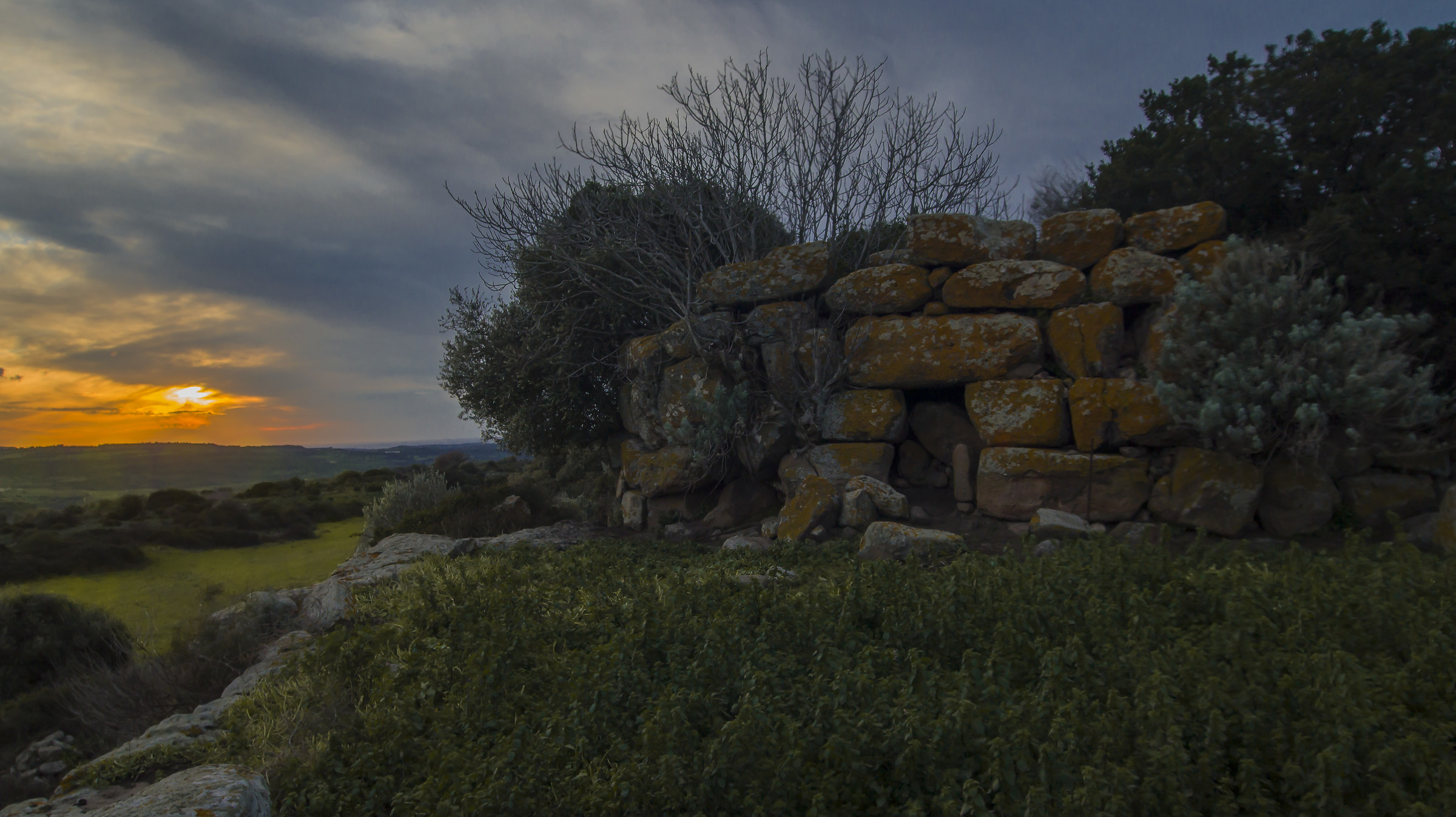 sunset nuraghe