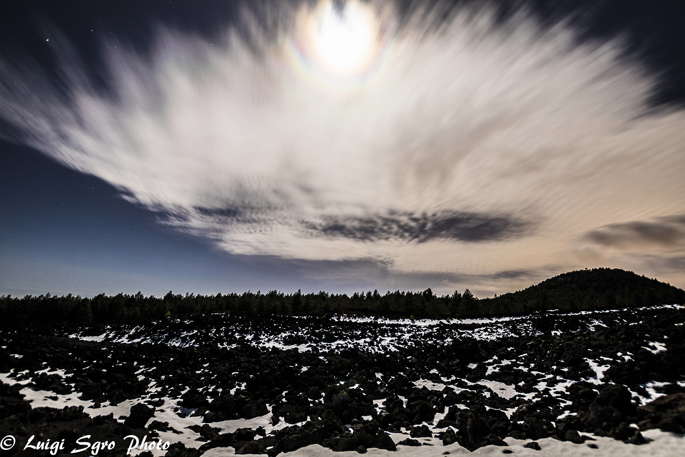 Etna by night