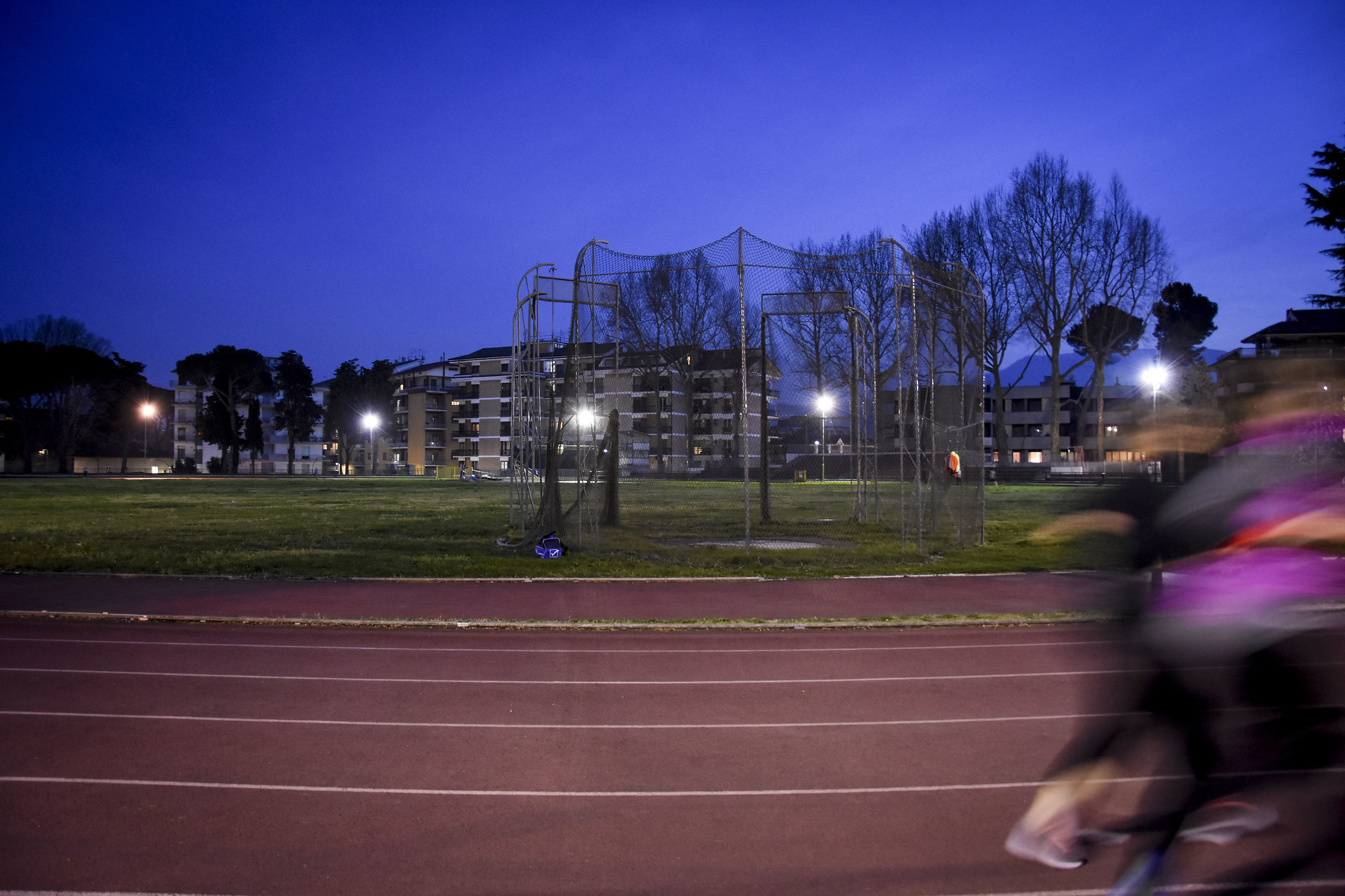 Exit out of the picture