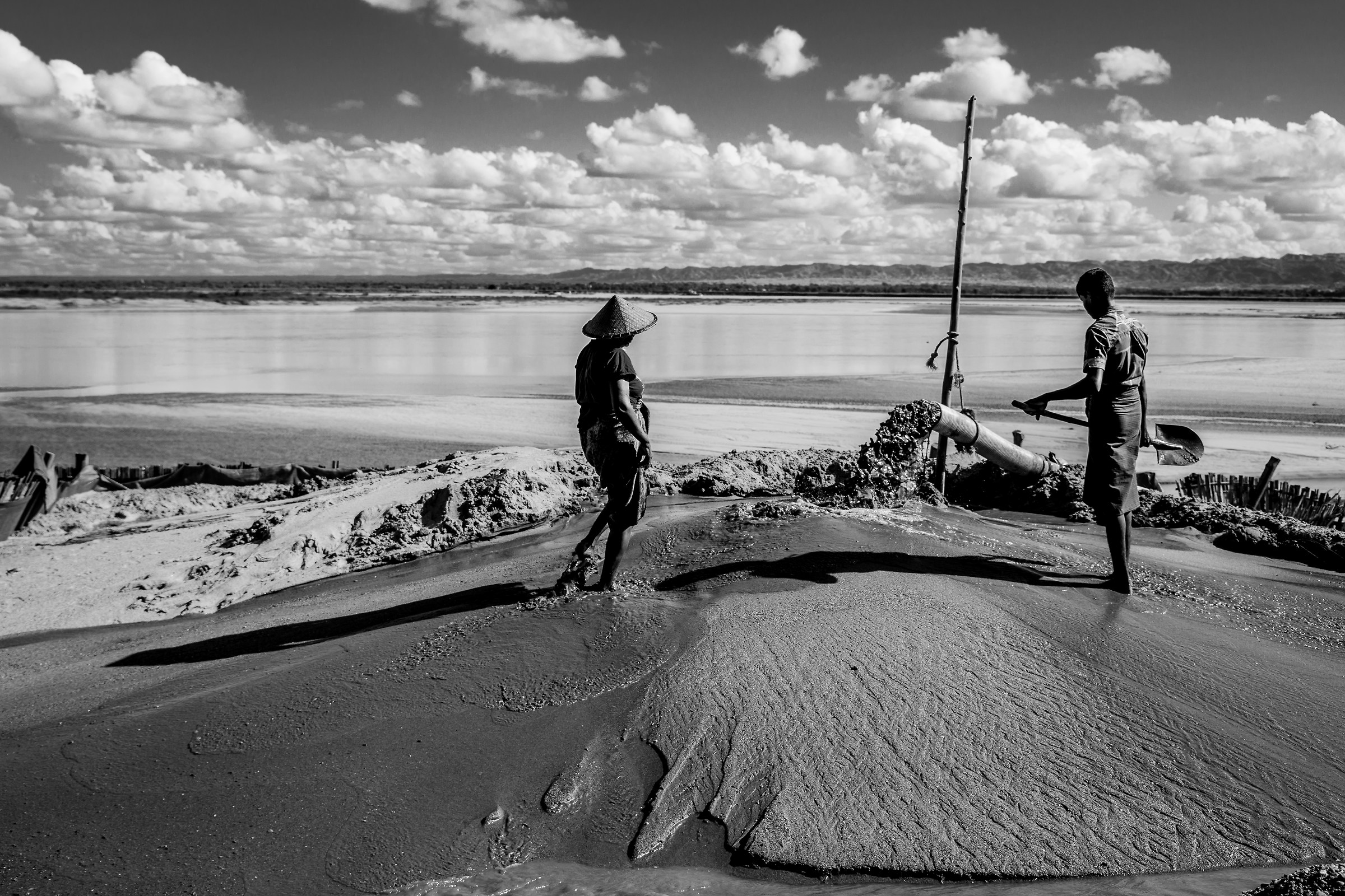 Sulla sponda del fiume