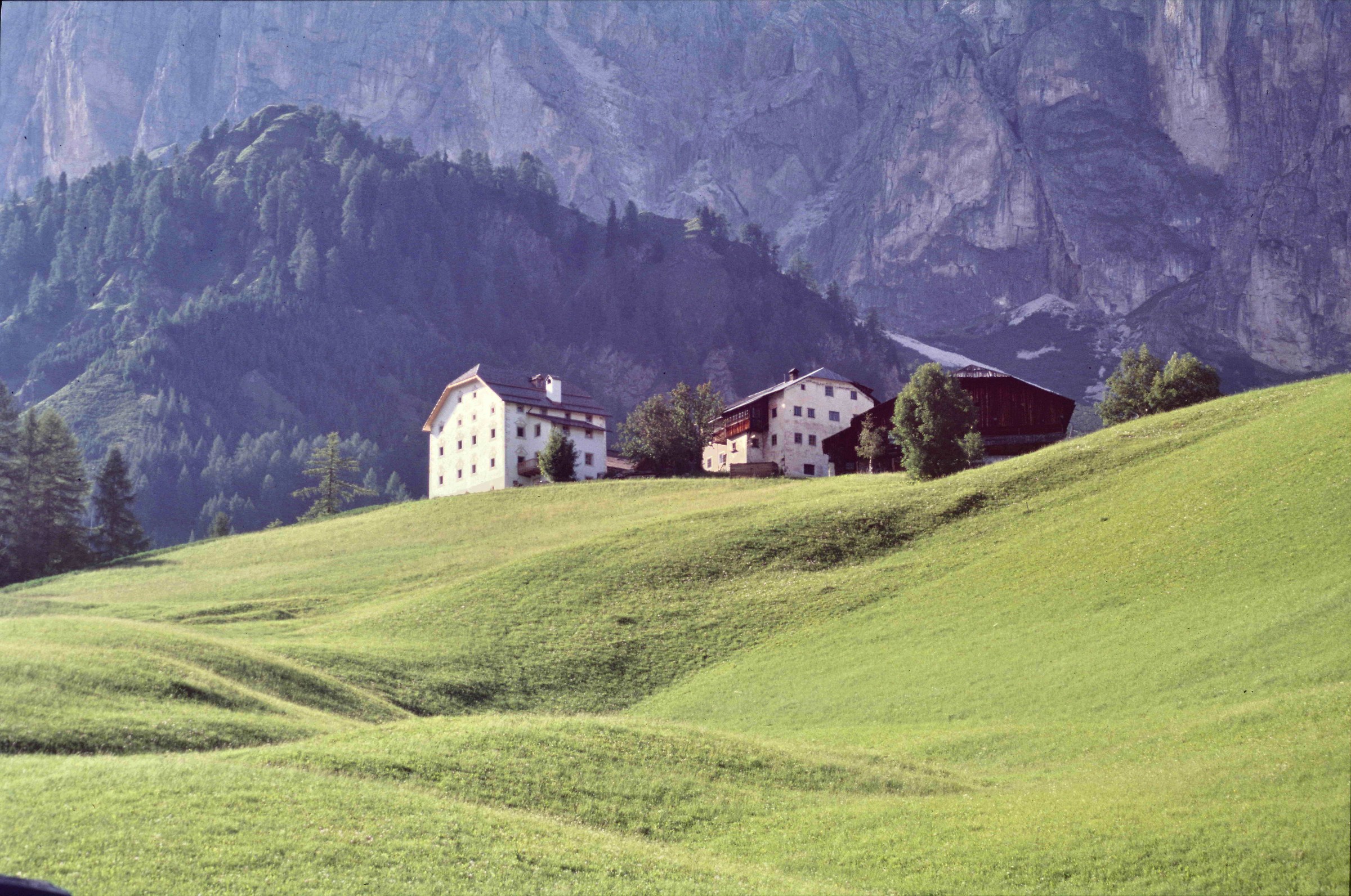 dolomites - high Val Badia
