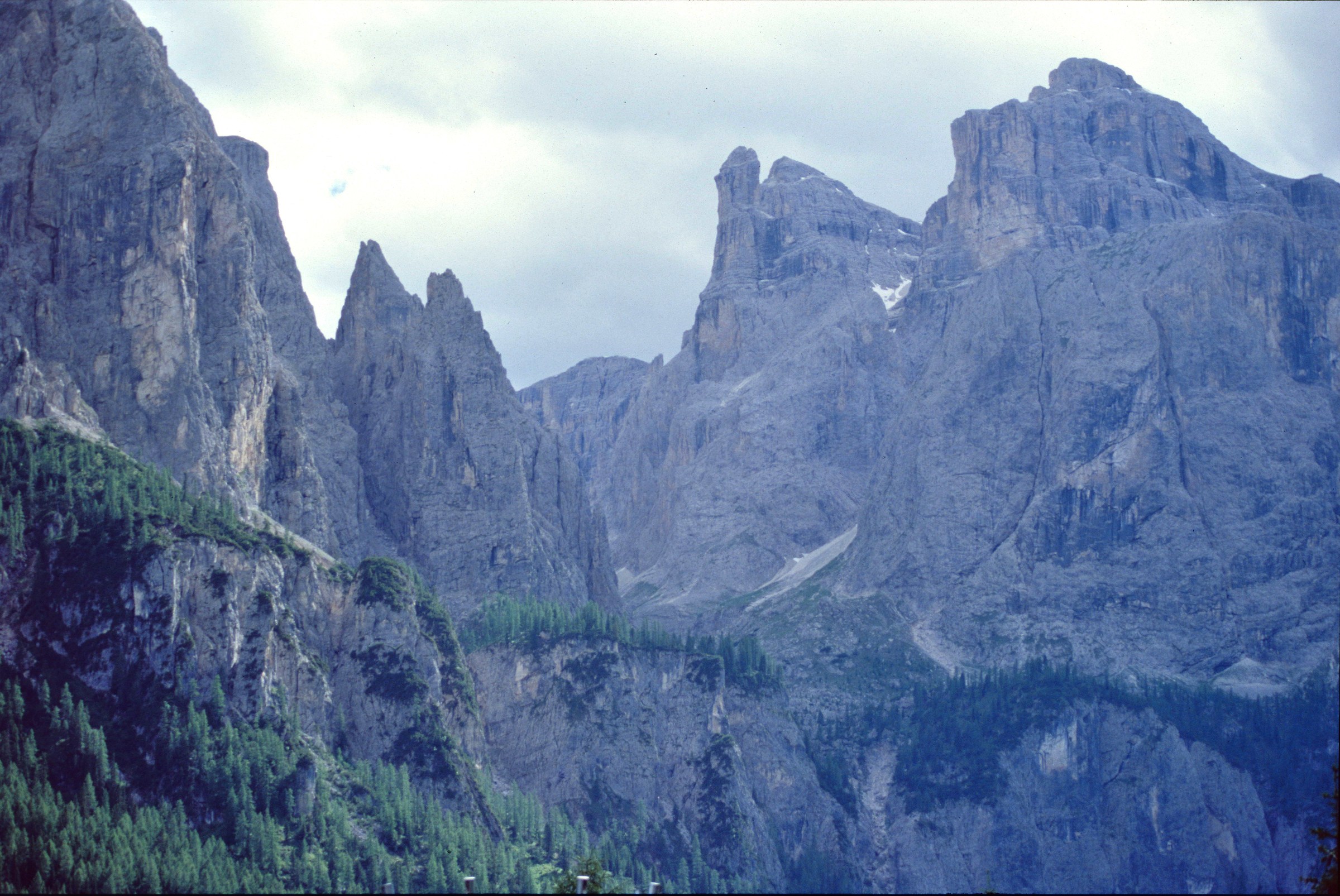 dolomites - high Val Badia
