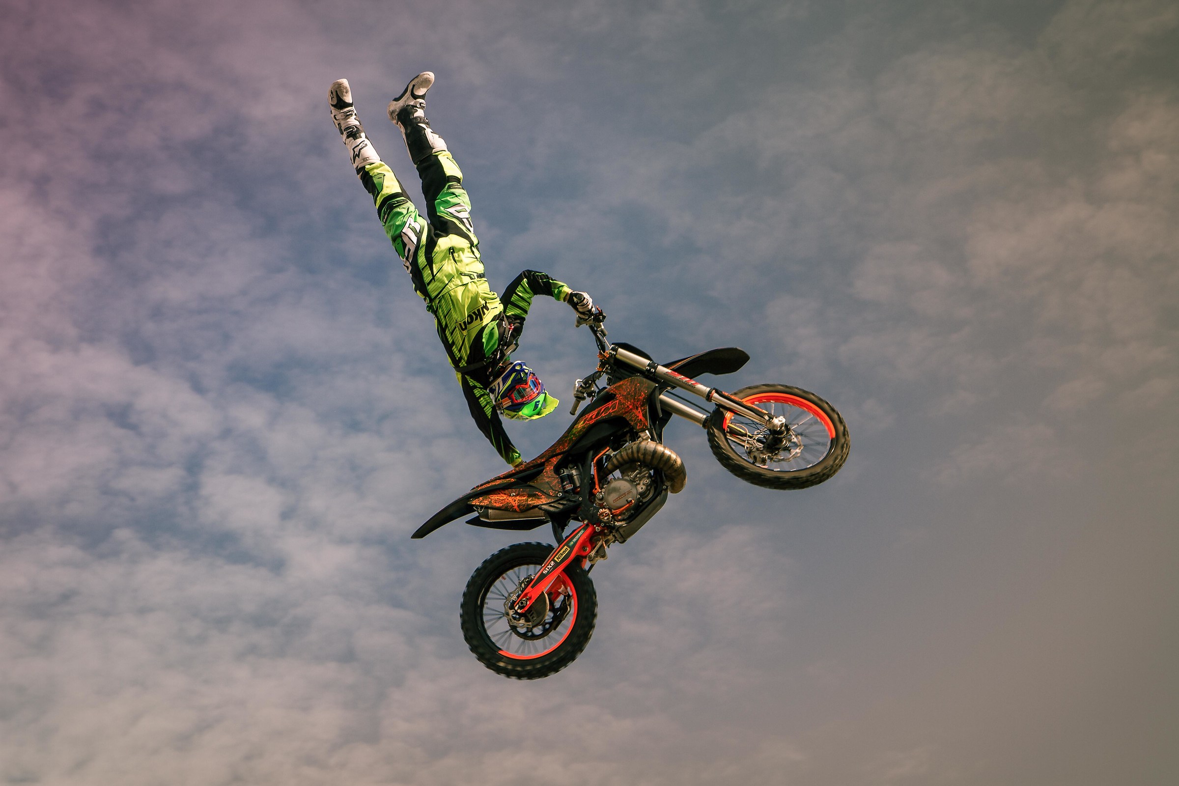 The simplicity of a jump !!!!