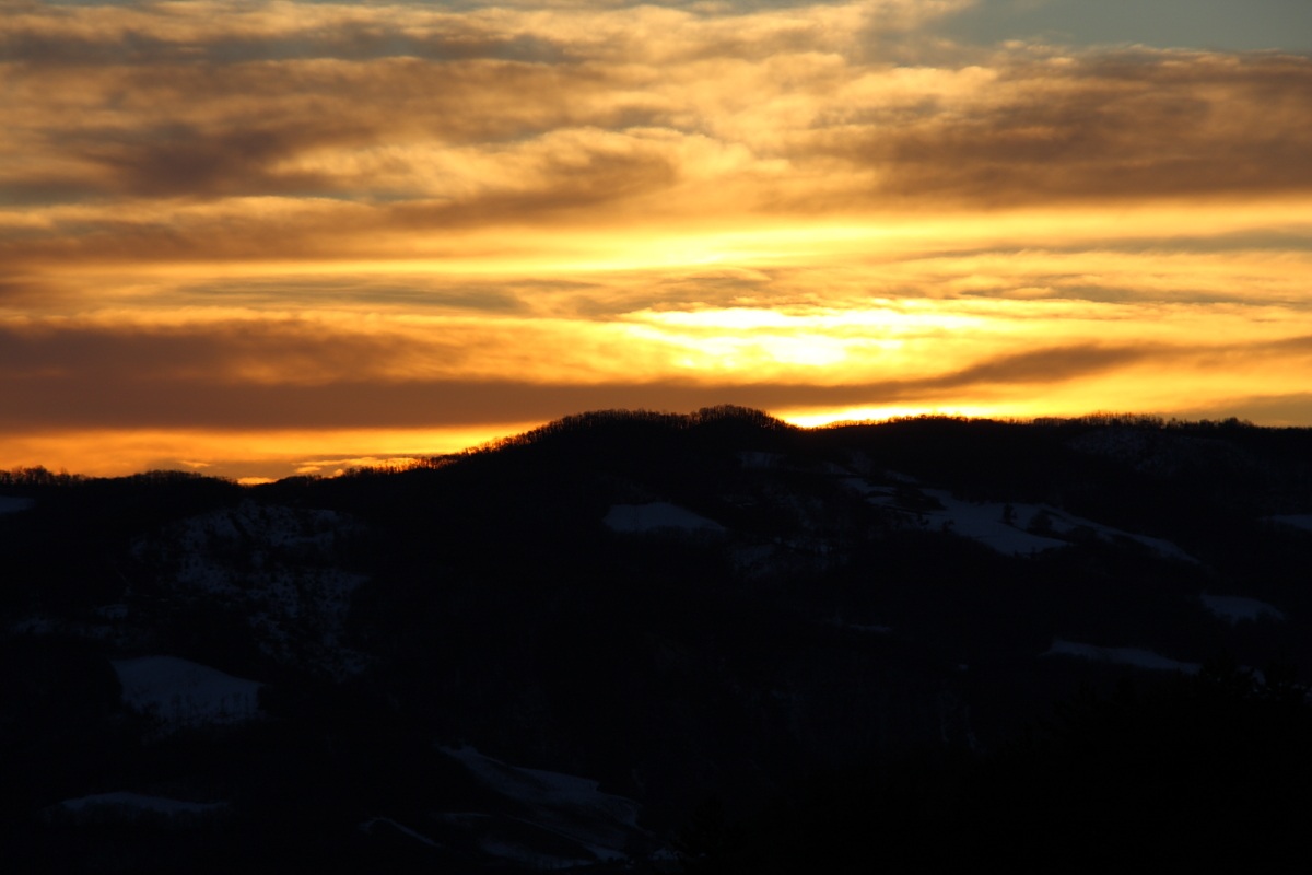 alba andando verso pietra