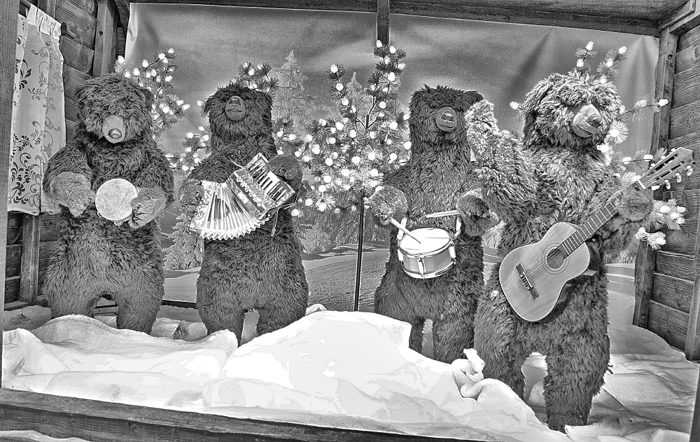 Four Bears singing