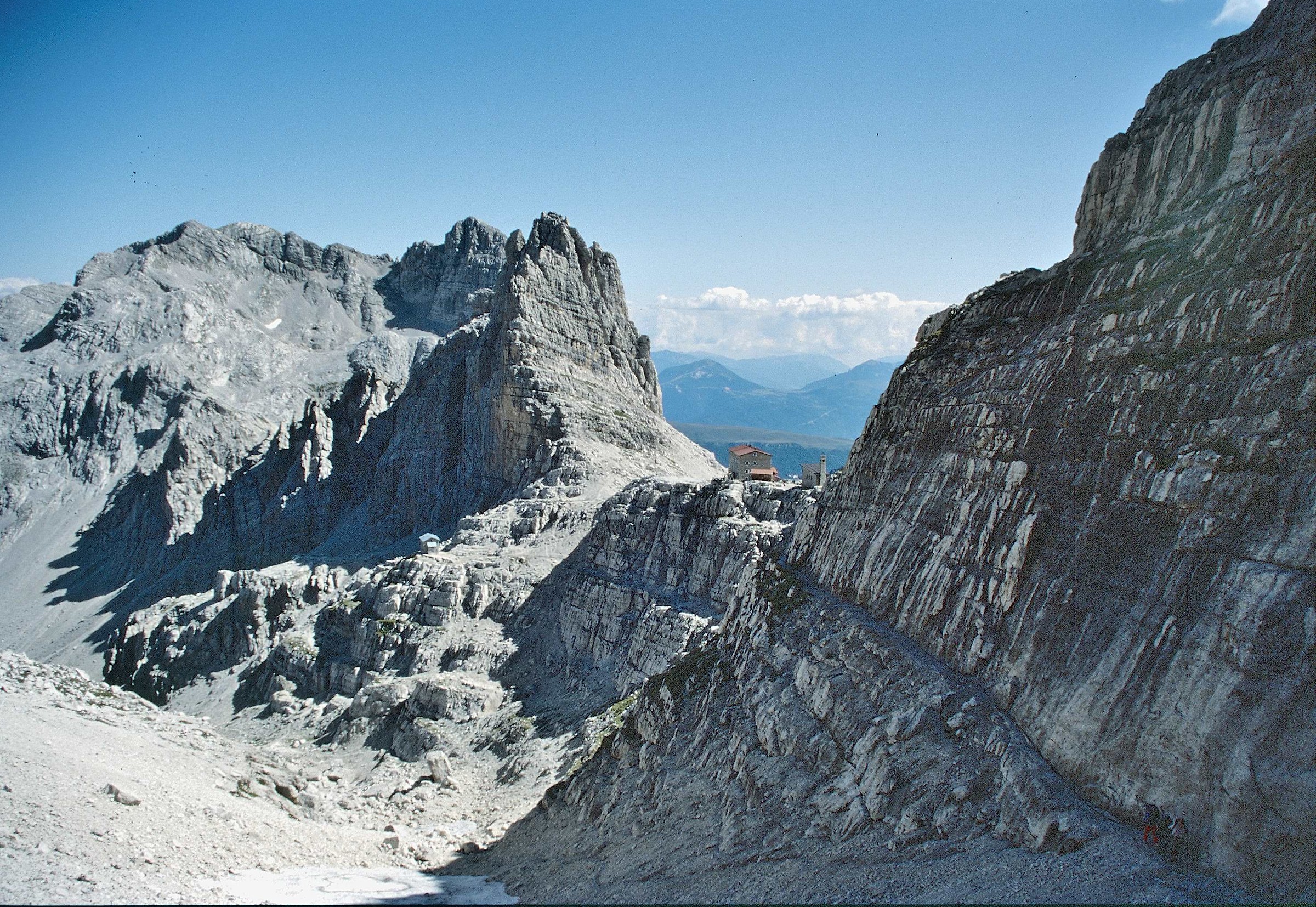 Dia scanned with plustek 8200ai and sylverfast8