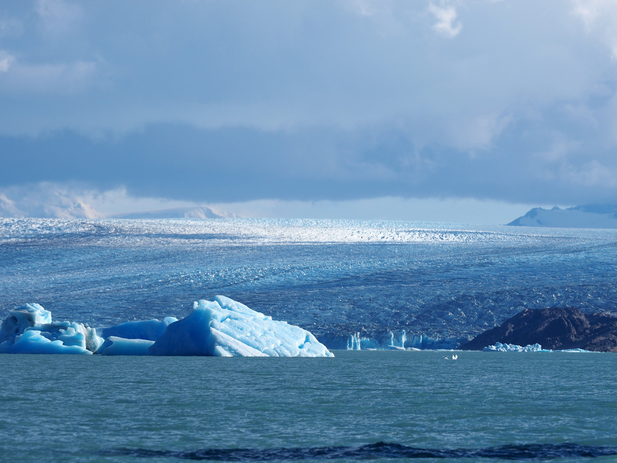 Parque Los Glaceres. Upsala Glacier from brazo norte