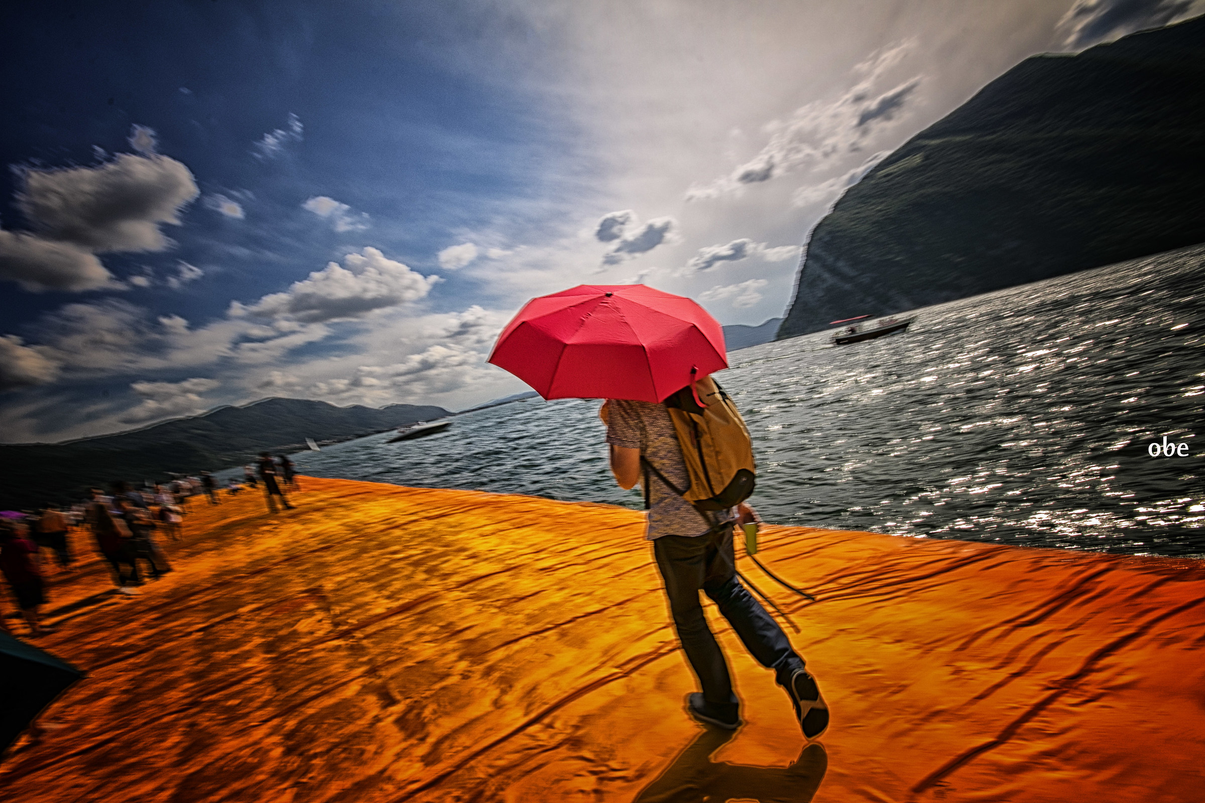 The floating piers - Christo -