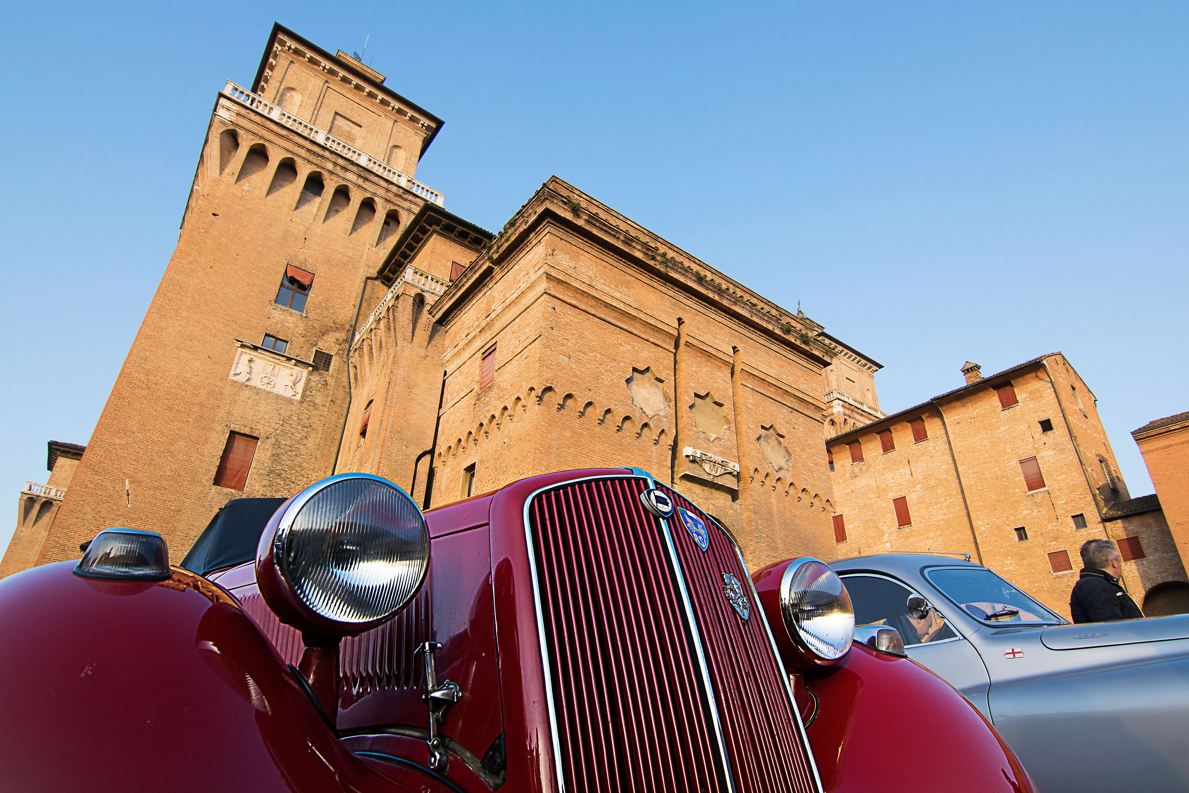 Lancia and the Castle