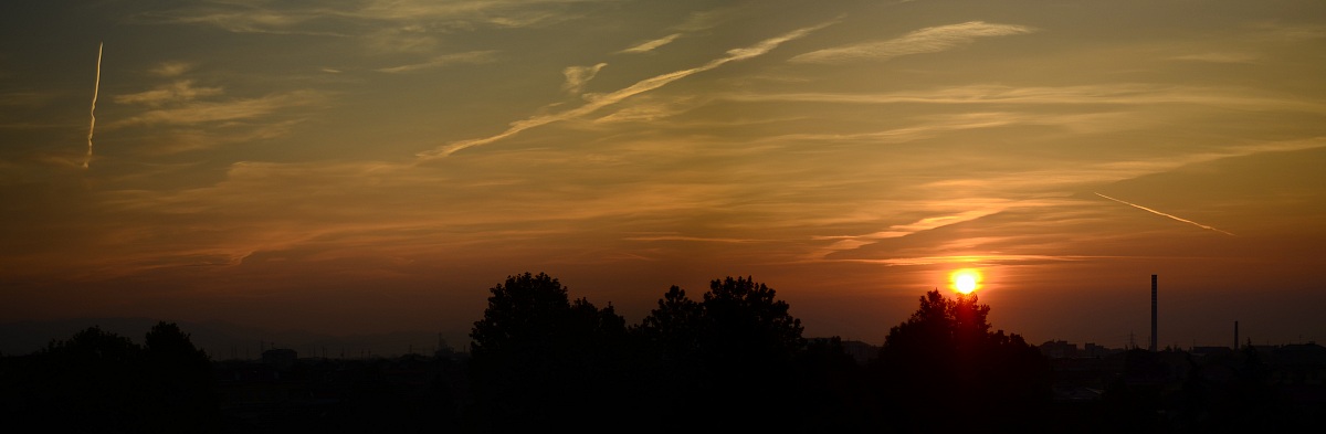 Panoramica  7798  X 2559