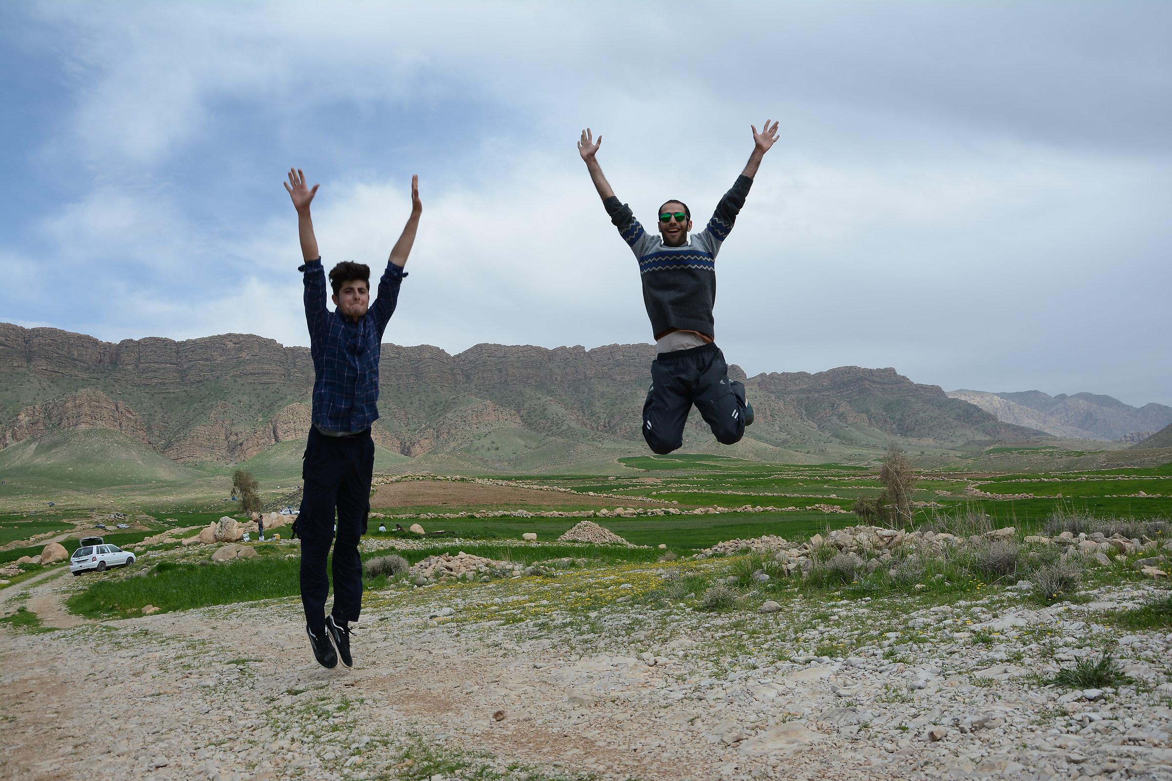 Iranians celebrate Sizdah-Bedar