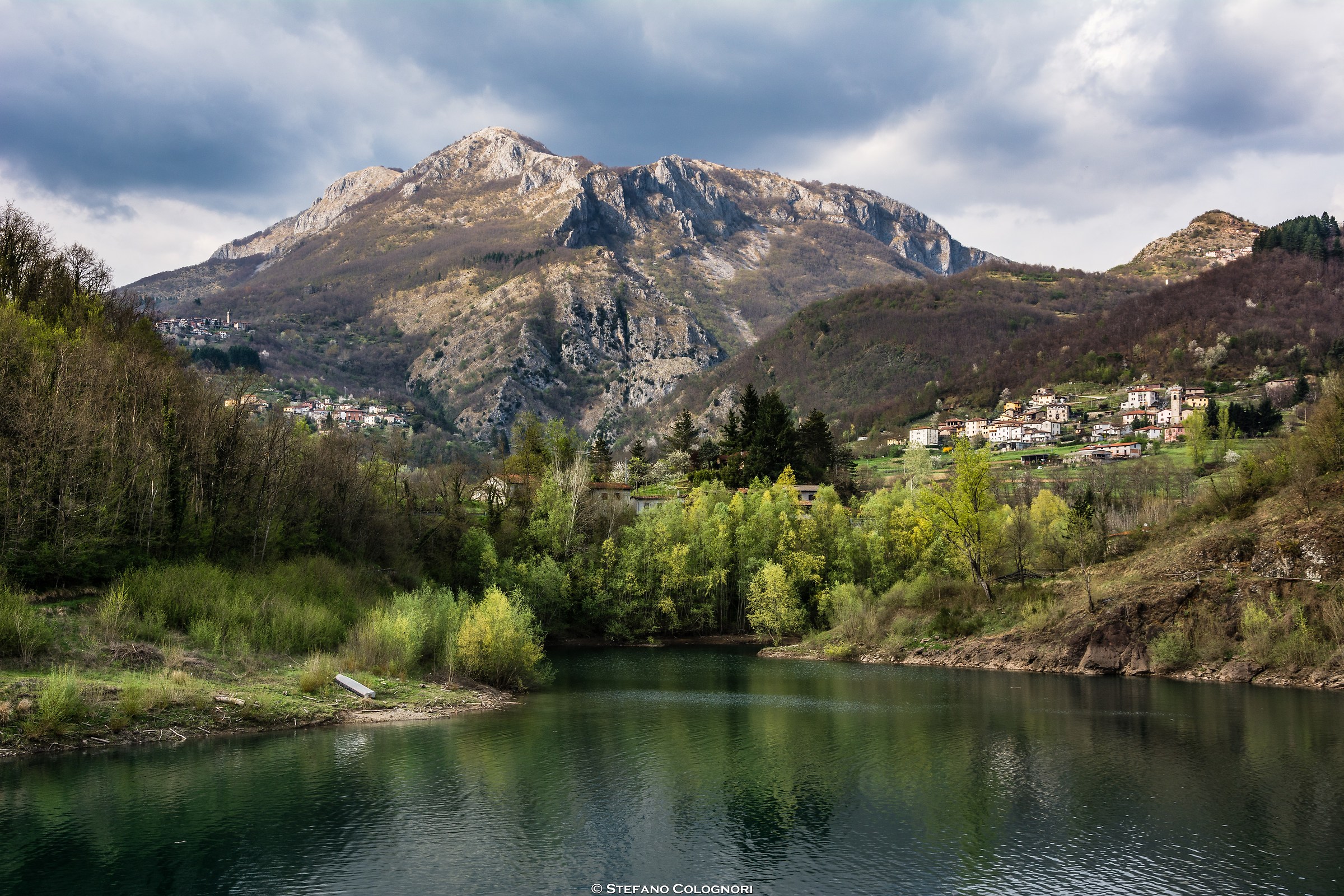 Lago di Villa Collemandina