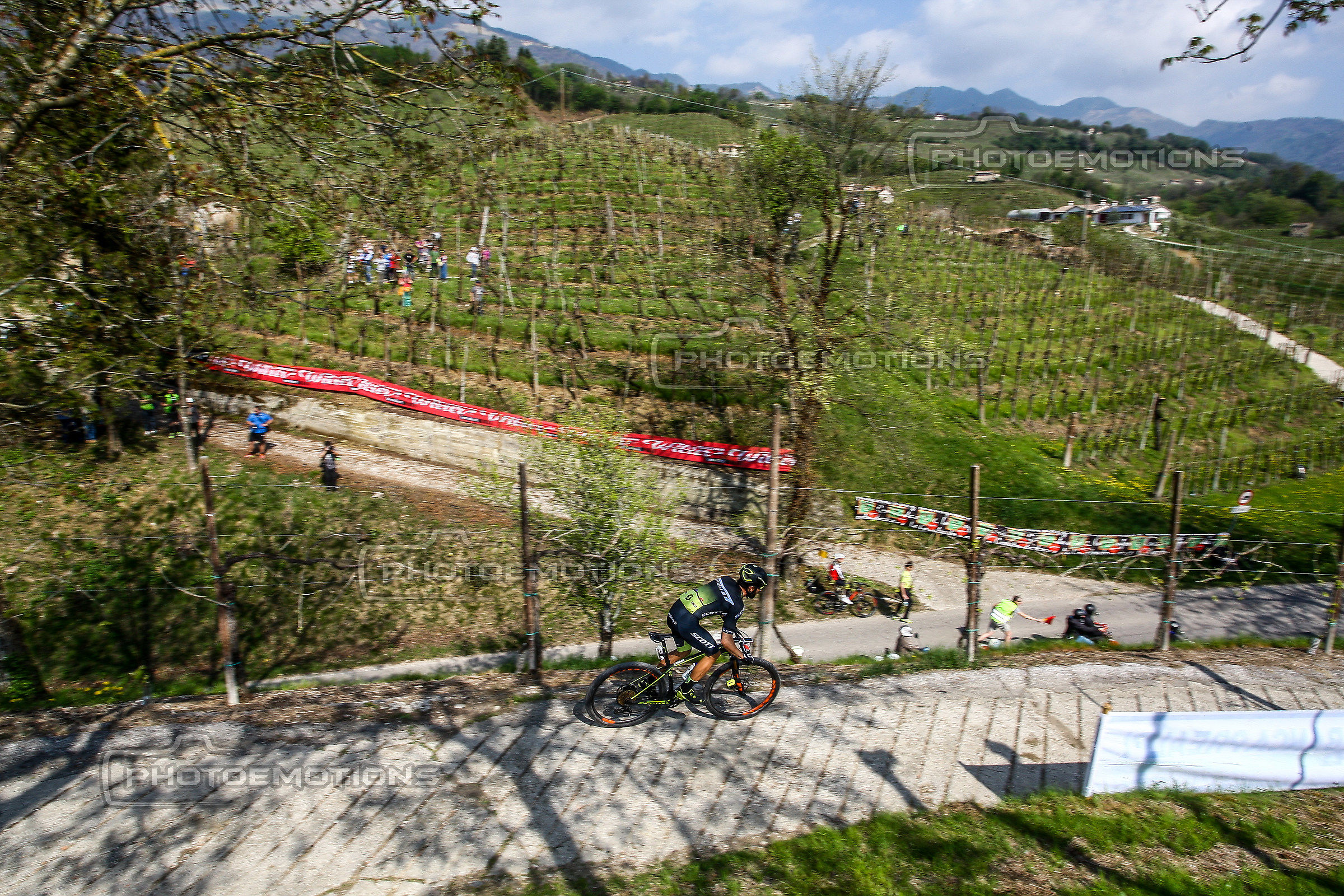 MTB race between the hills of Prosecco