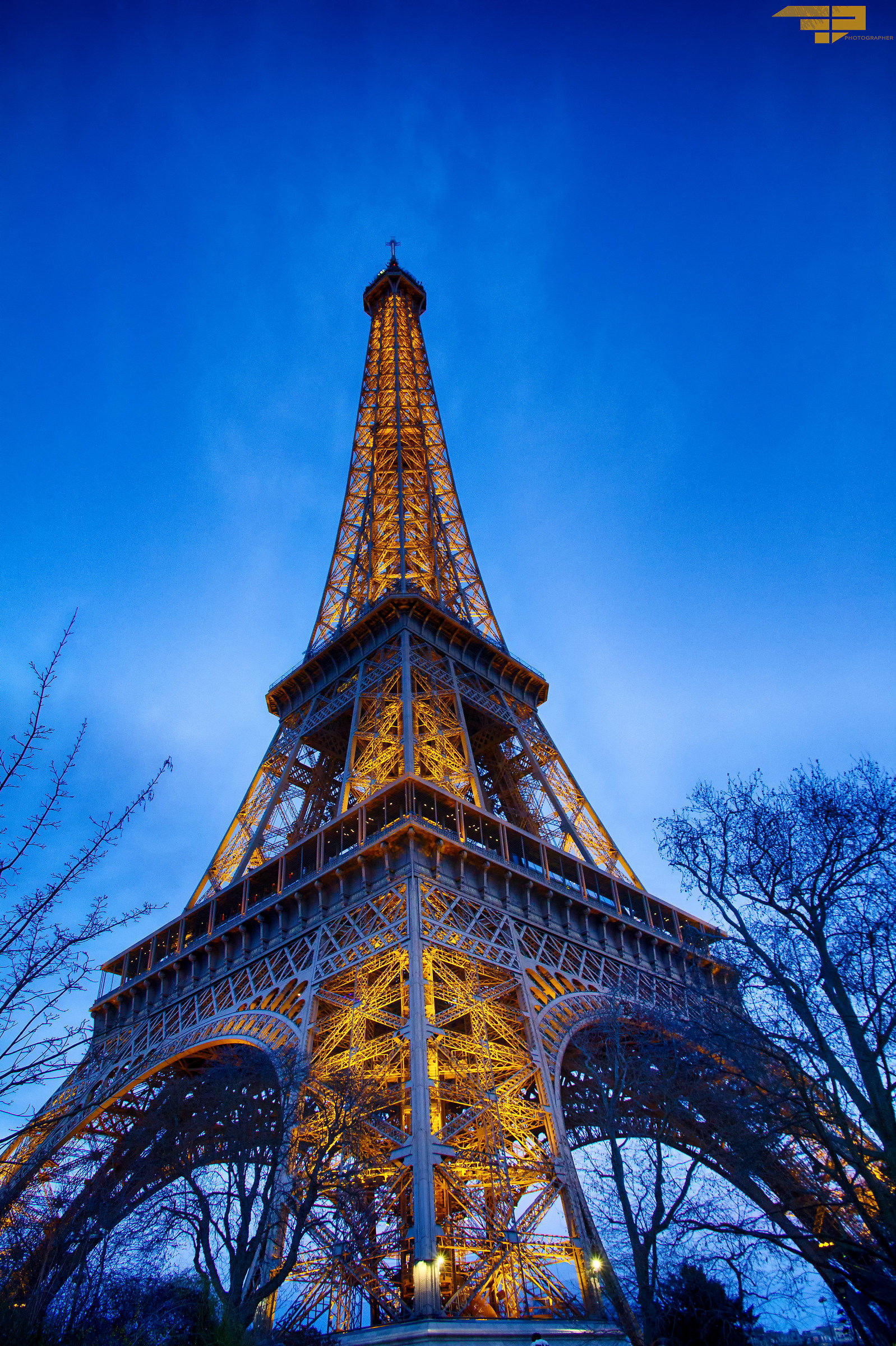 Tour Eiffel by night