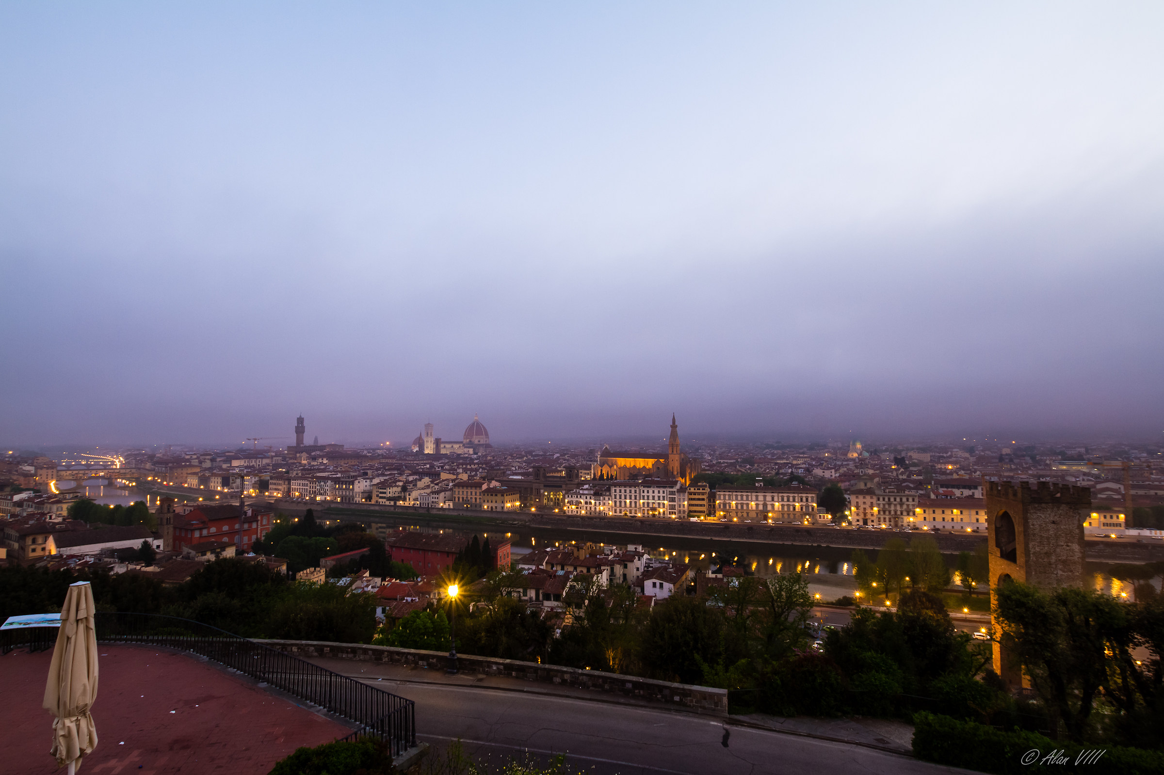sottile nebbia prima dell'alba
