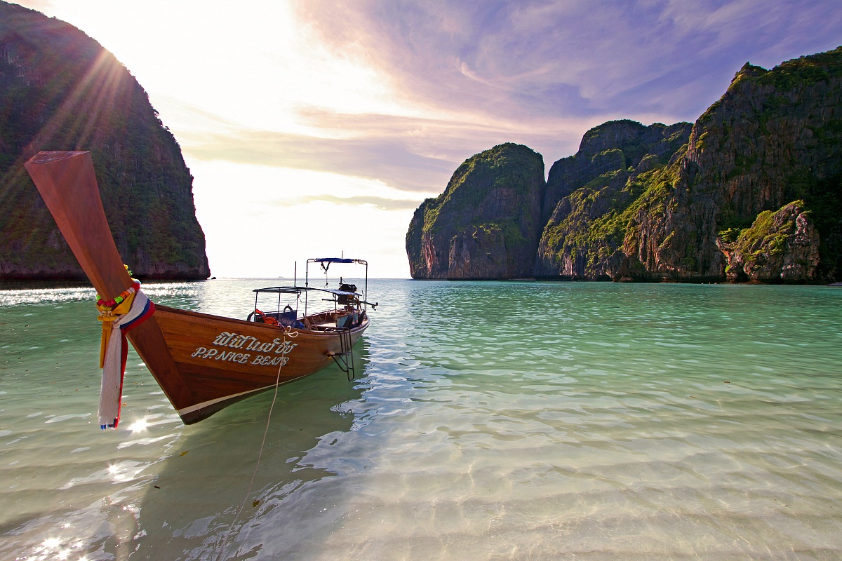 Maya Bay - Koh Phi Phi Leh - Thailand