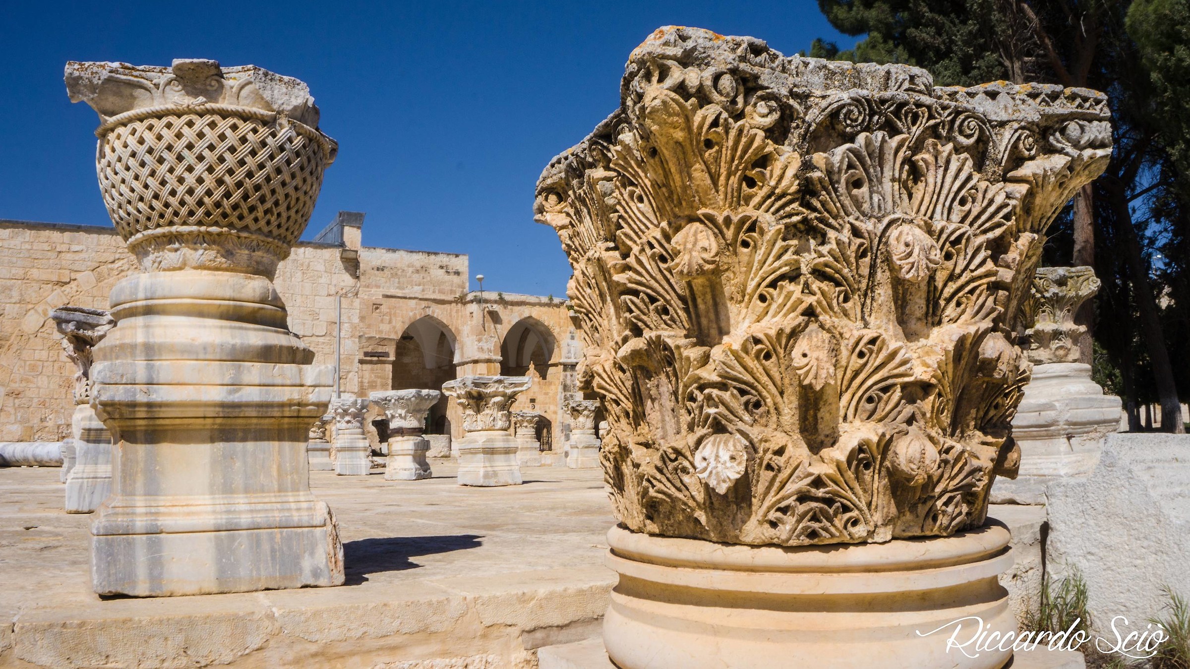 On the esplanade of the mosques