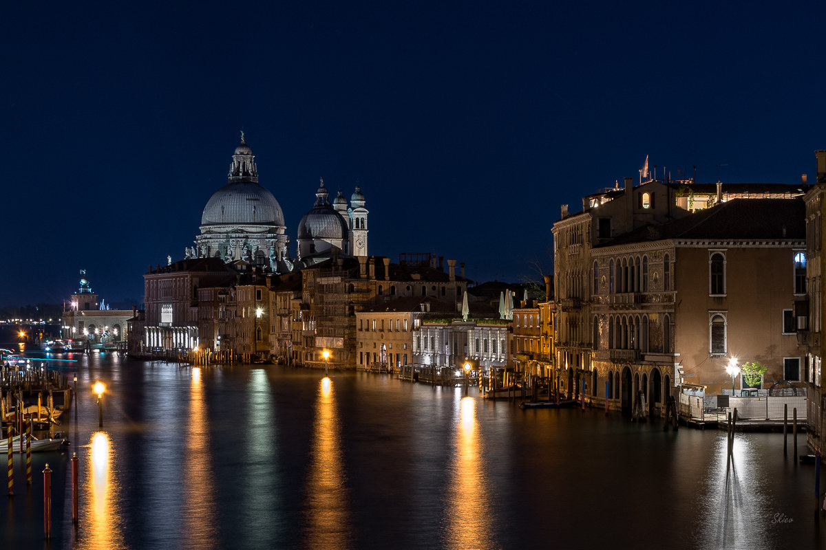 From the Accademia bridge ...