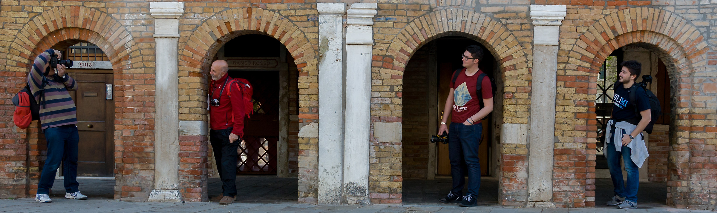 Bubusettete (Backstage)