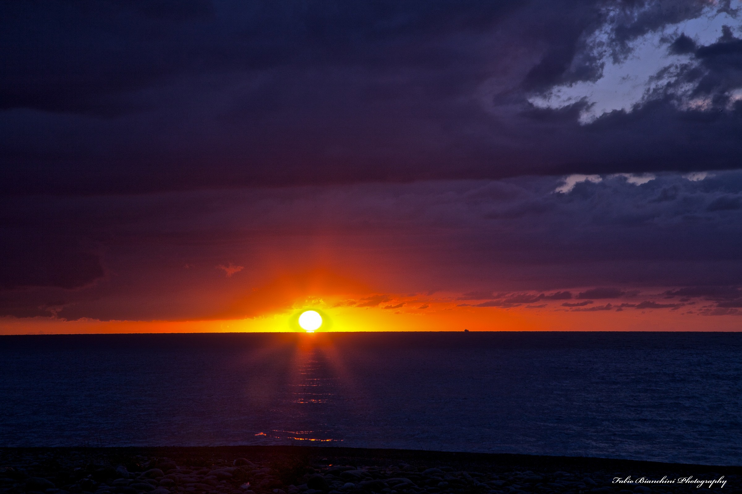 Sea, Sun and ... Cloud!