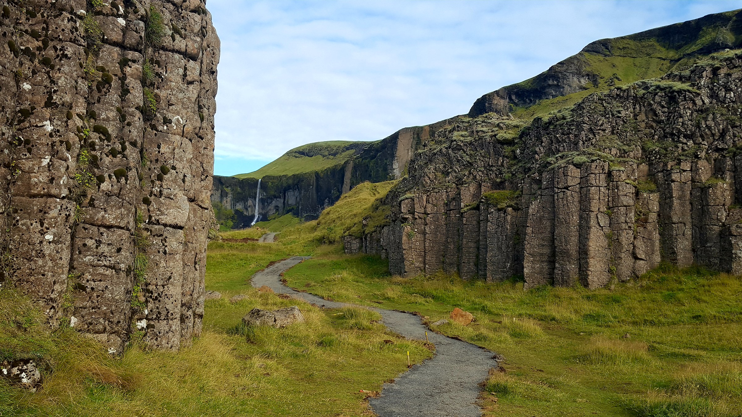 Iceland - Dverghamrar