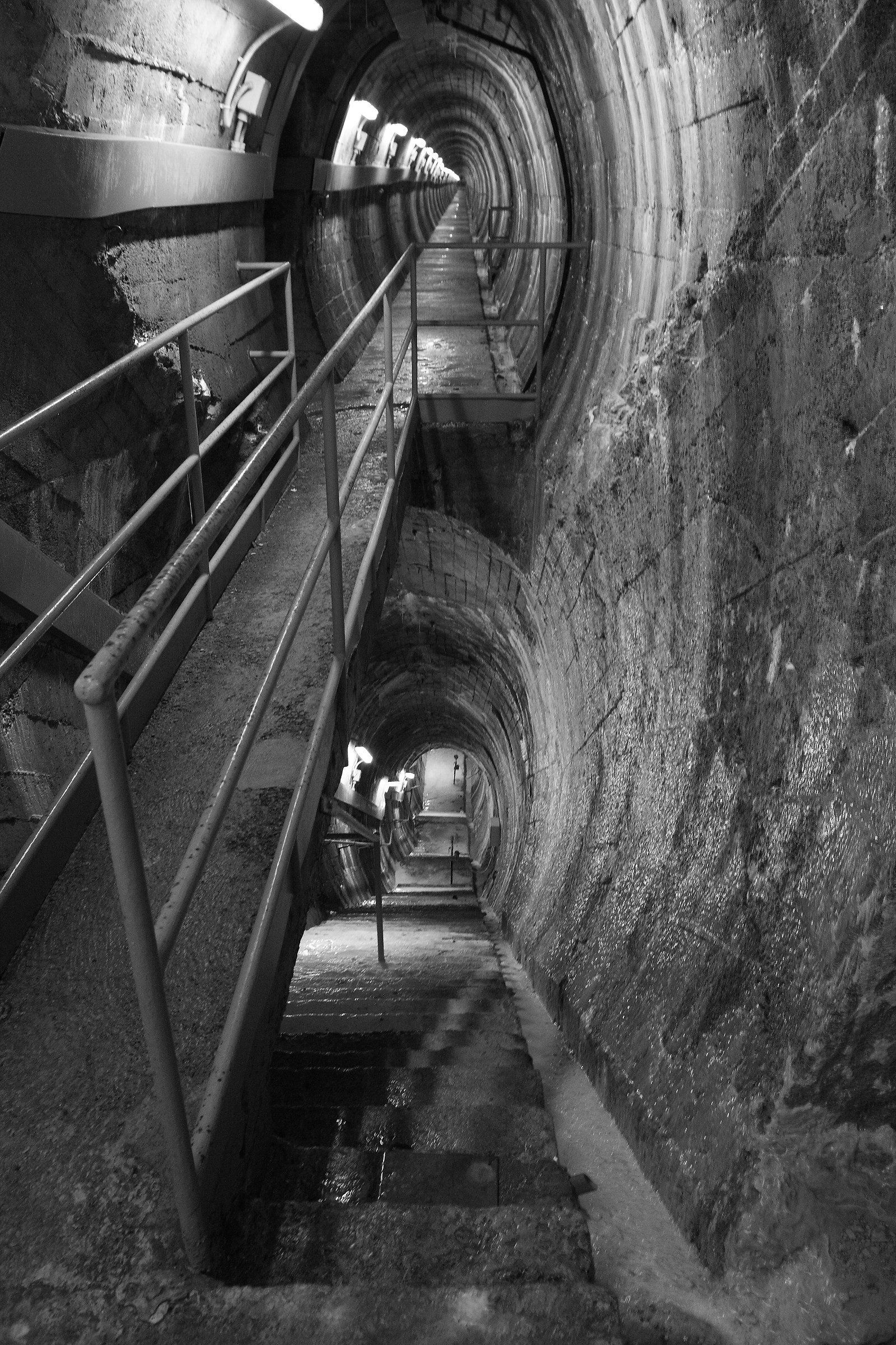 Serrù dam of the Interior, high Orco valley