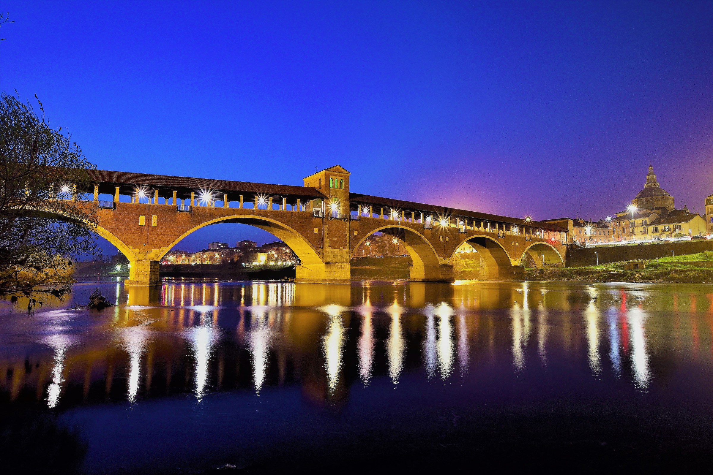 ponte coperto pavia