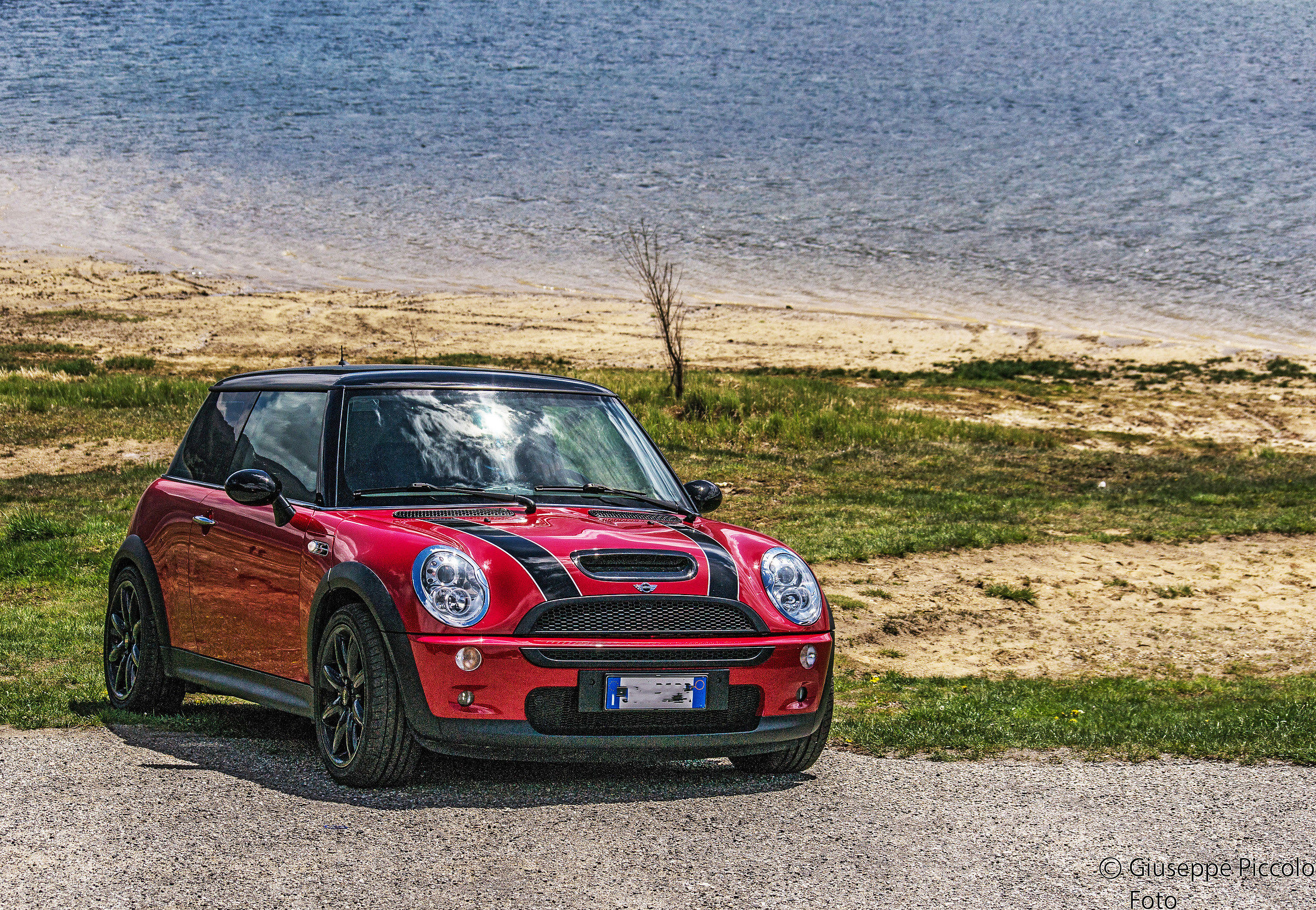 Mini Cooper's lake