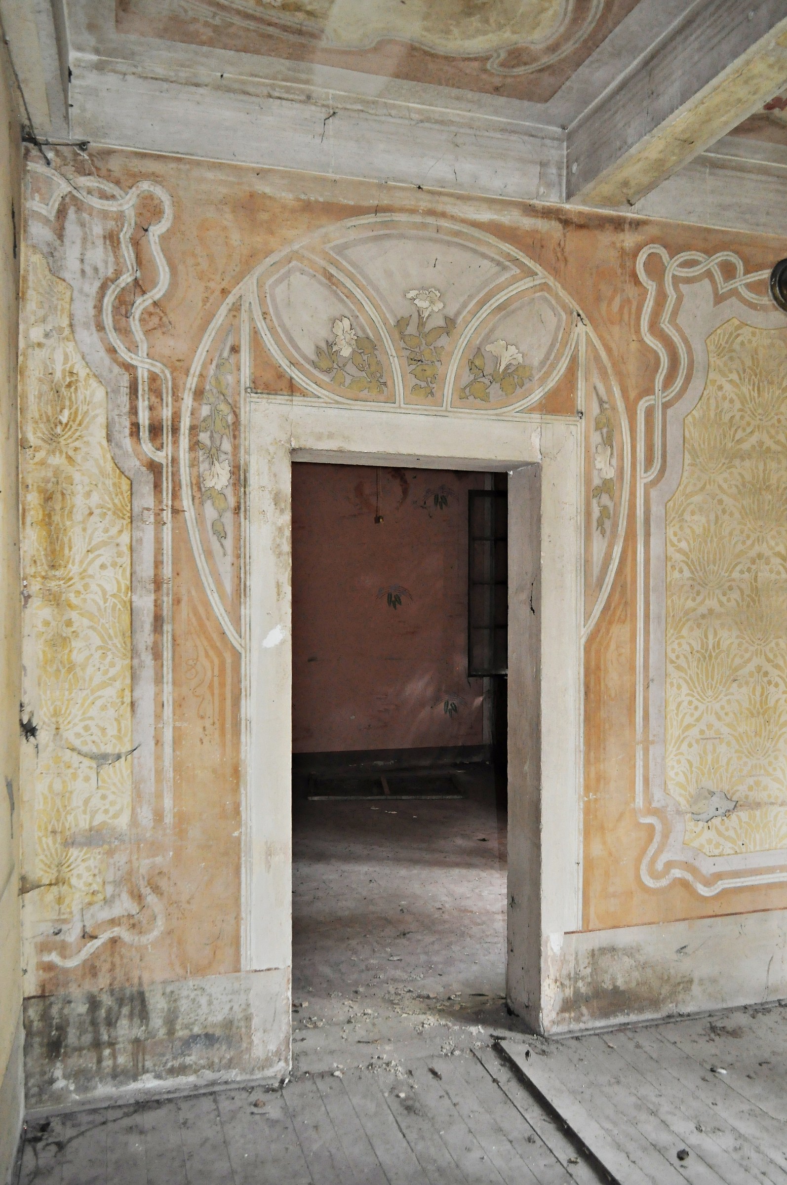 ... leave glimpse of ancient glories