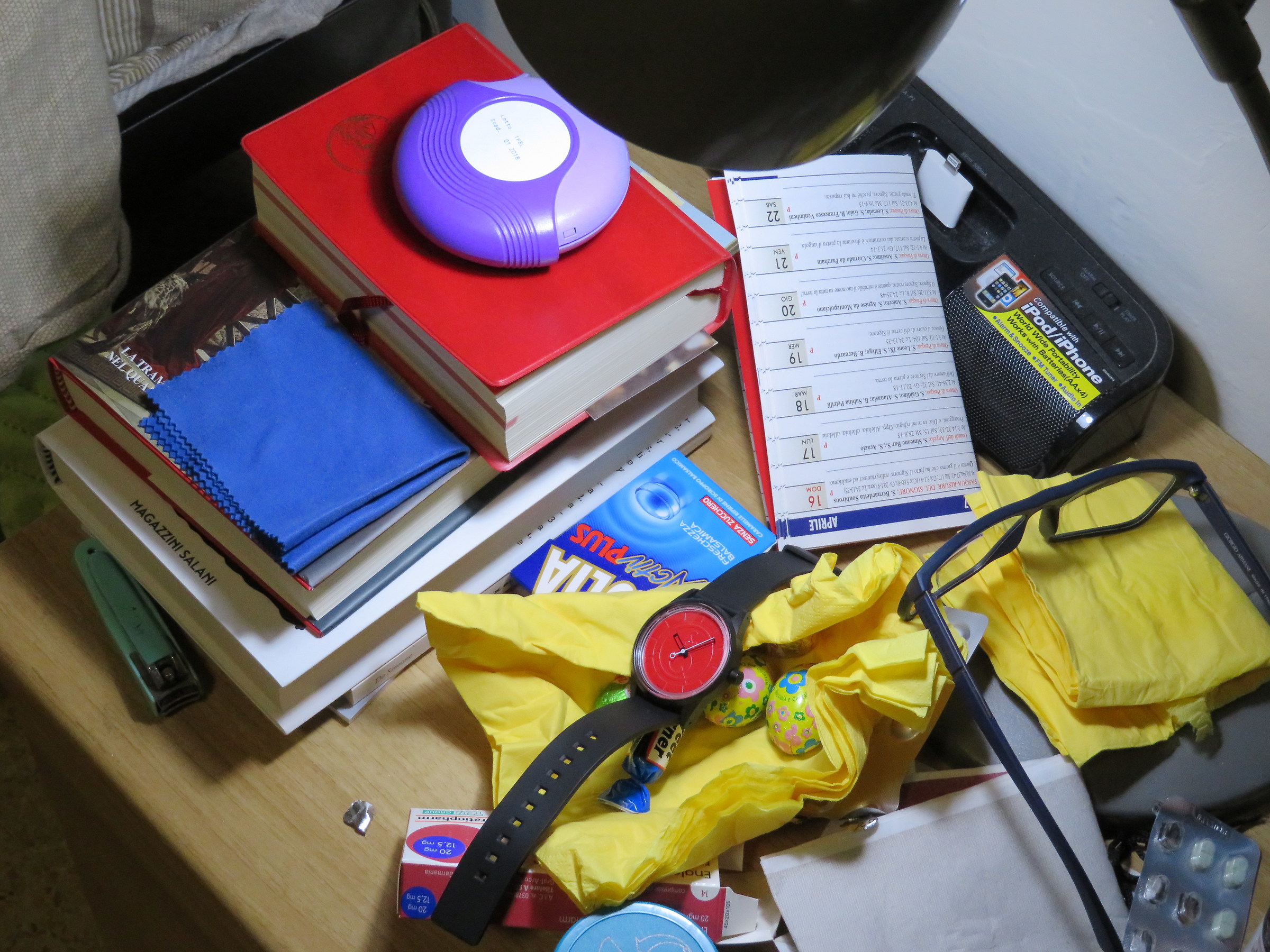 Disordine da comodino