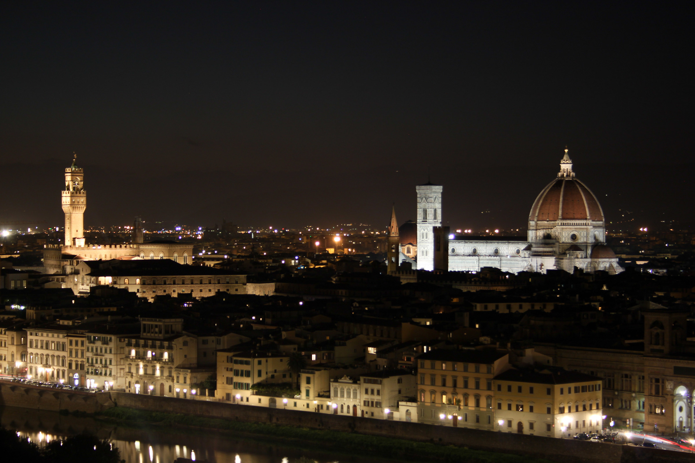 Firenze by night