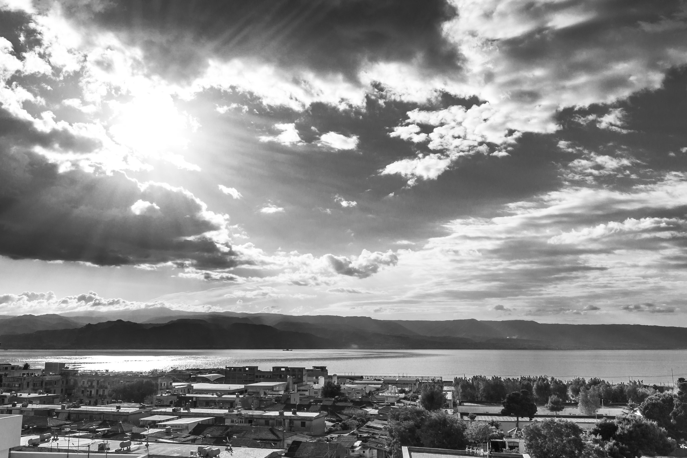 Stretto di Messina b e n