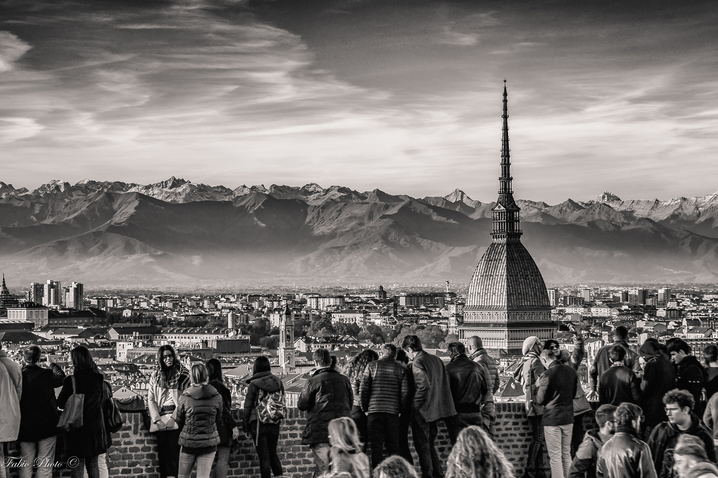 La mole vista dagli altri