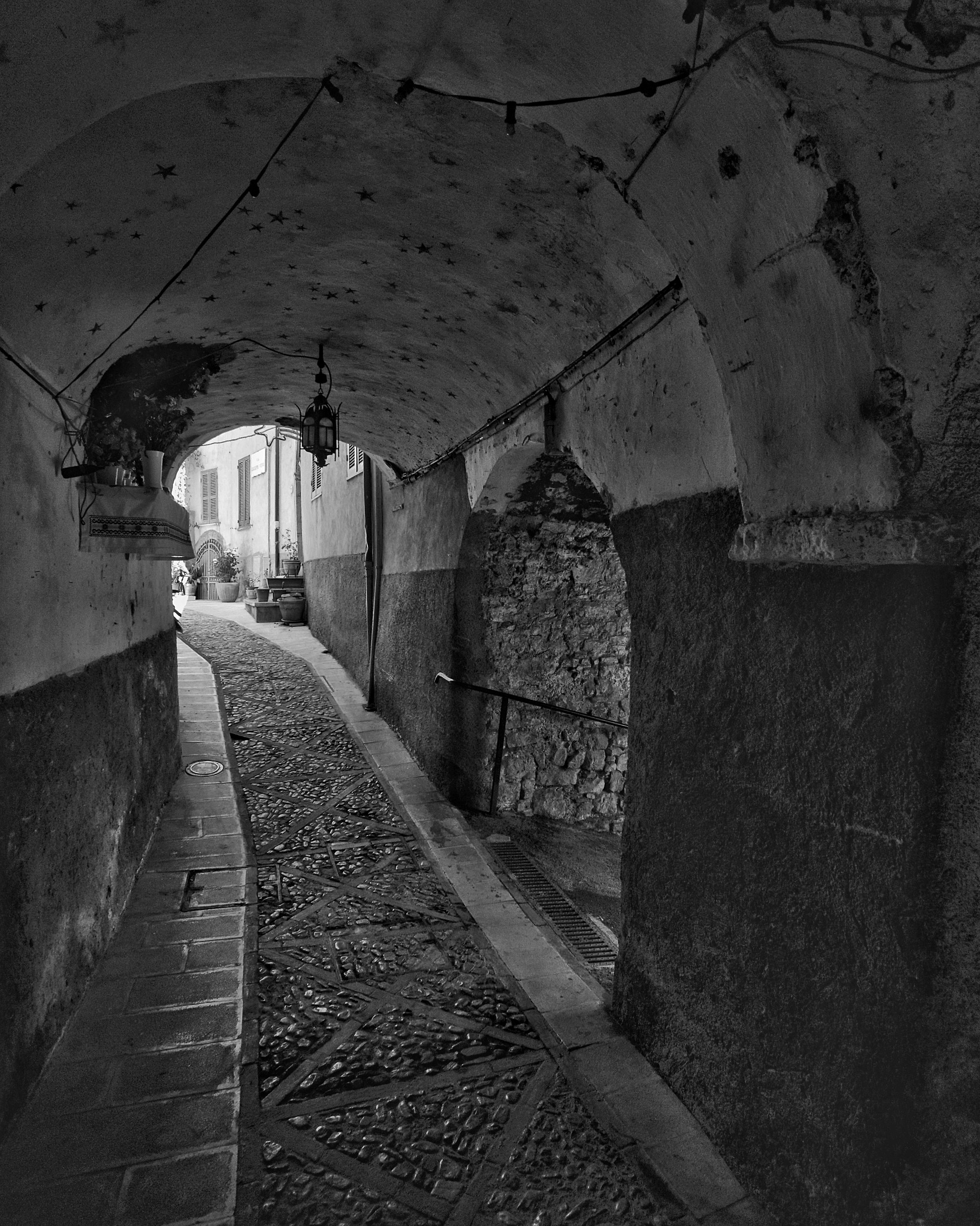 THE STREETS OF country