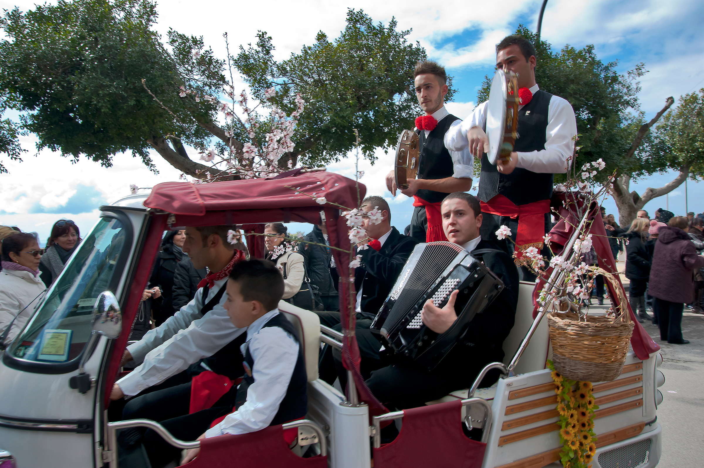 Gita fuori porta per il Mandorlo in Fiore Agrigento