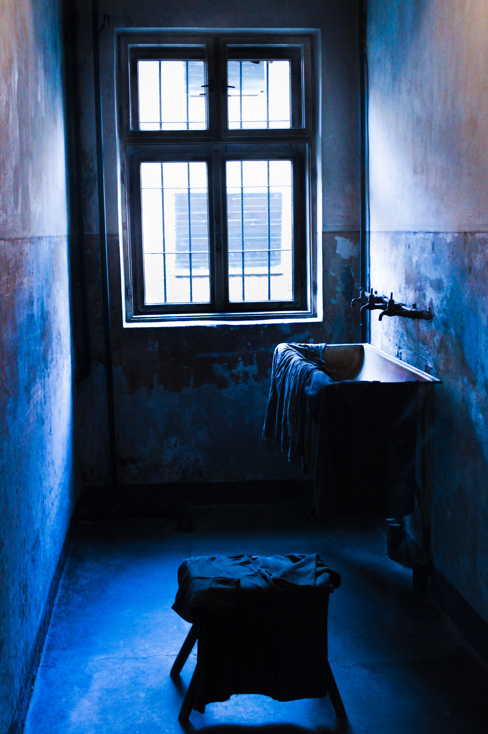 Qui dignità? solo Utopia...!