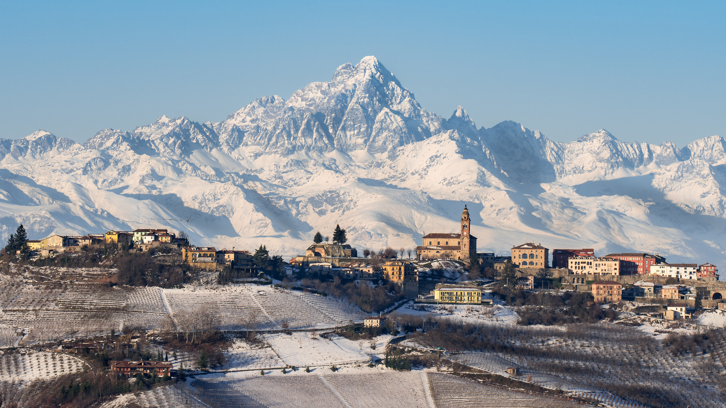 Diano d'Alba and Monviso