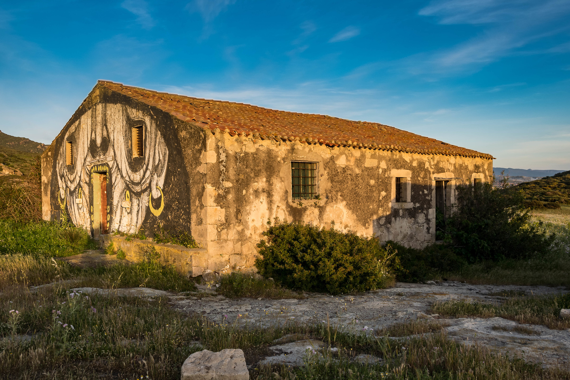Una facciata diversa