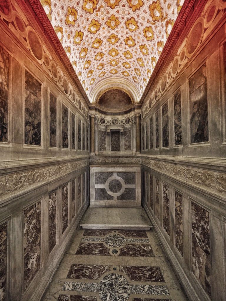 particolare del palazzo ducale di urbino