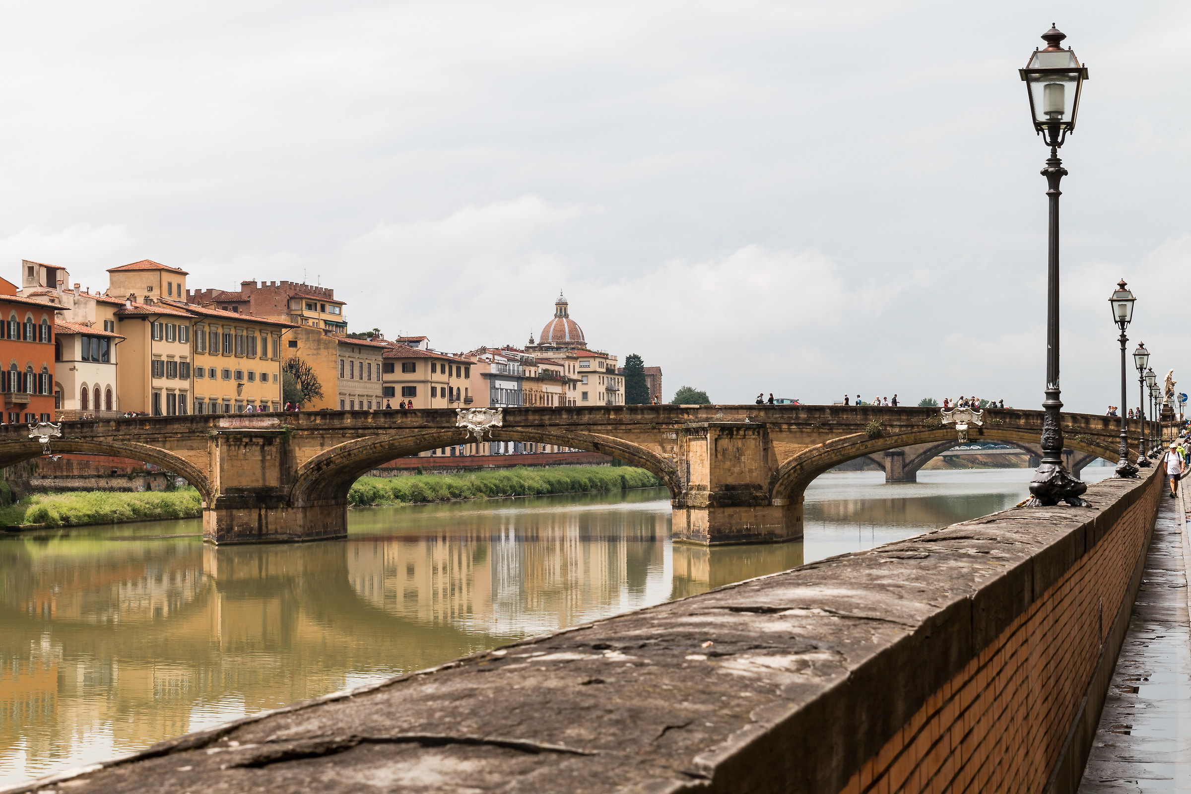 Walk along the Arno