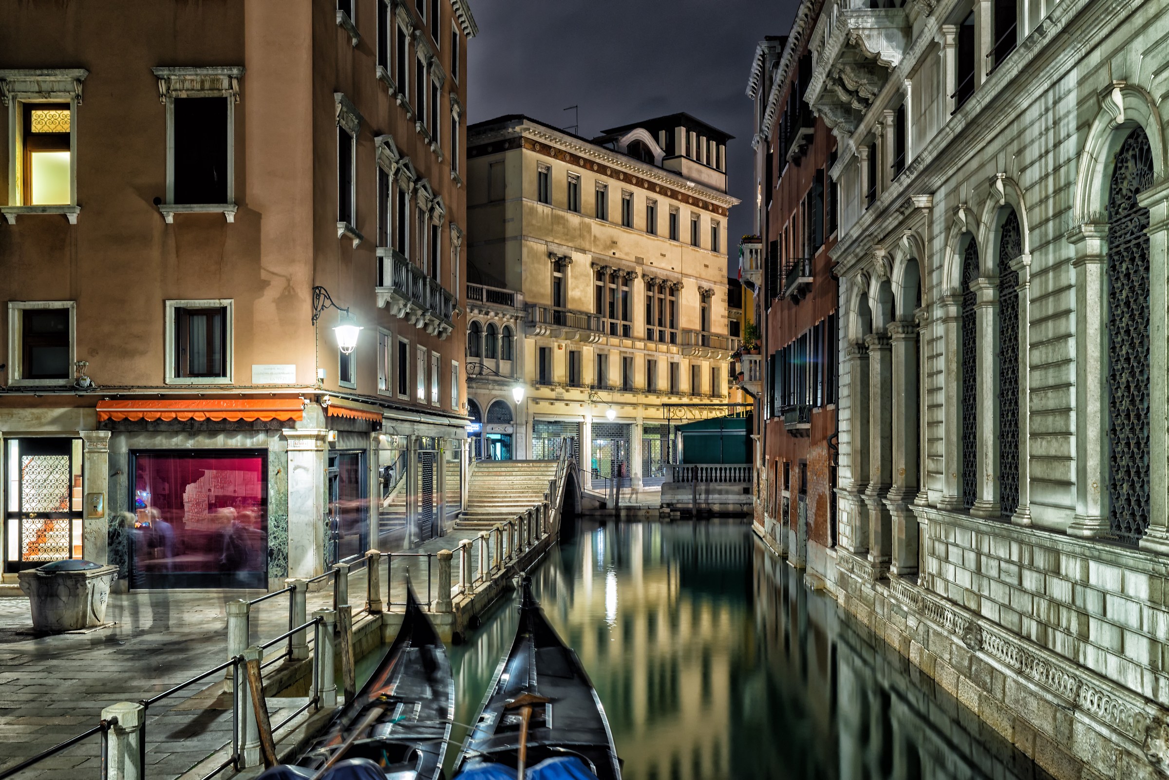 Venetian Ghosts 1
