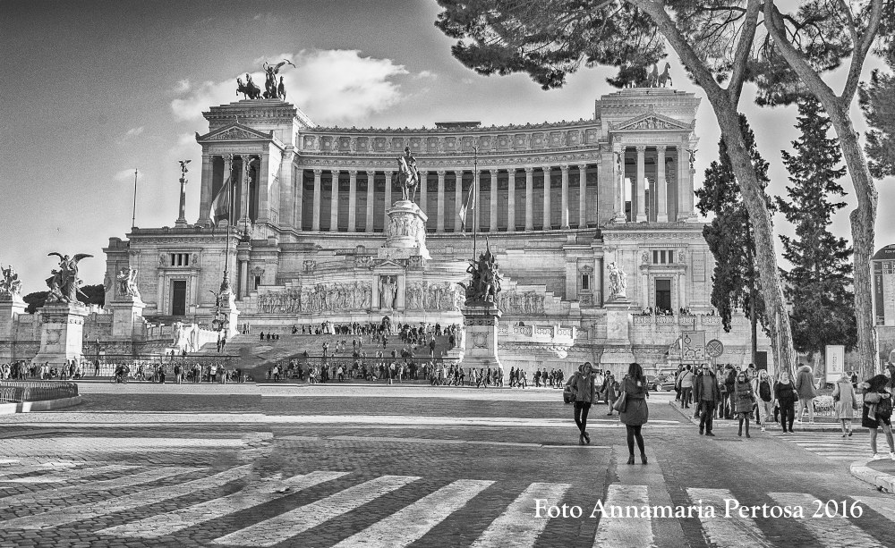 l 'Altare della Patria or Vittoriano