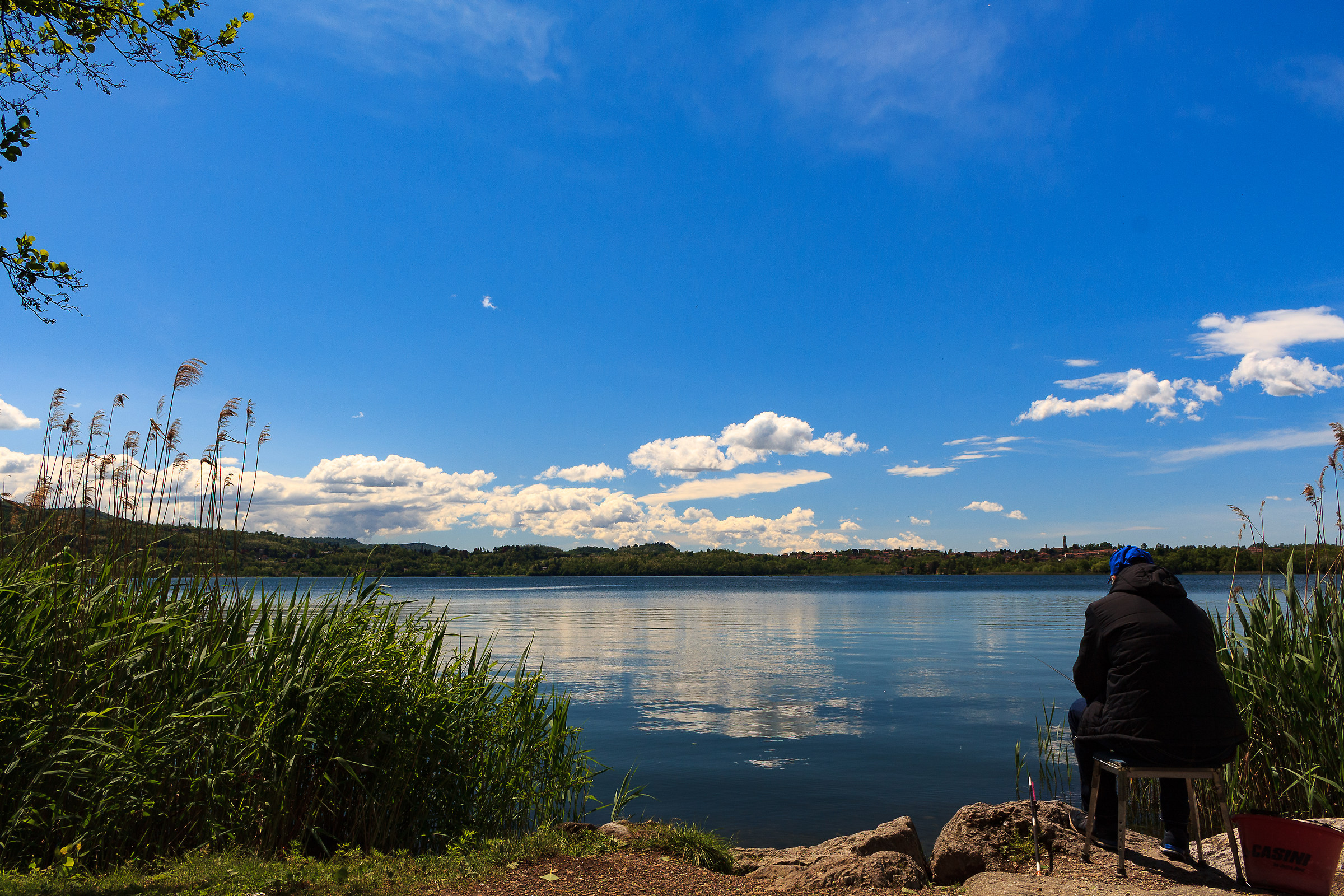Pescando...Il cielo è sempre più blu... ad Ann...