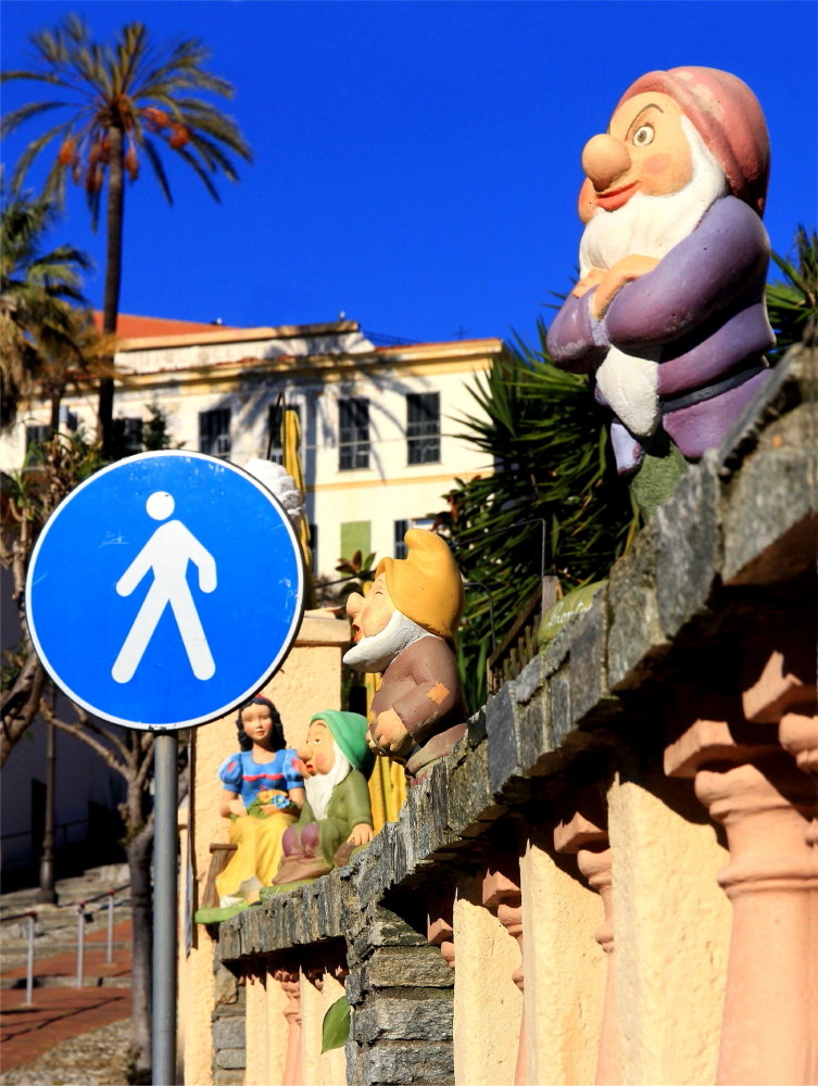 Walk in pedestrian area